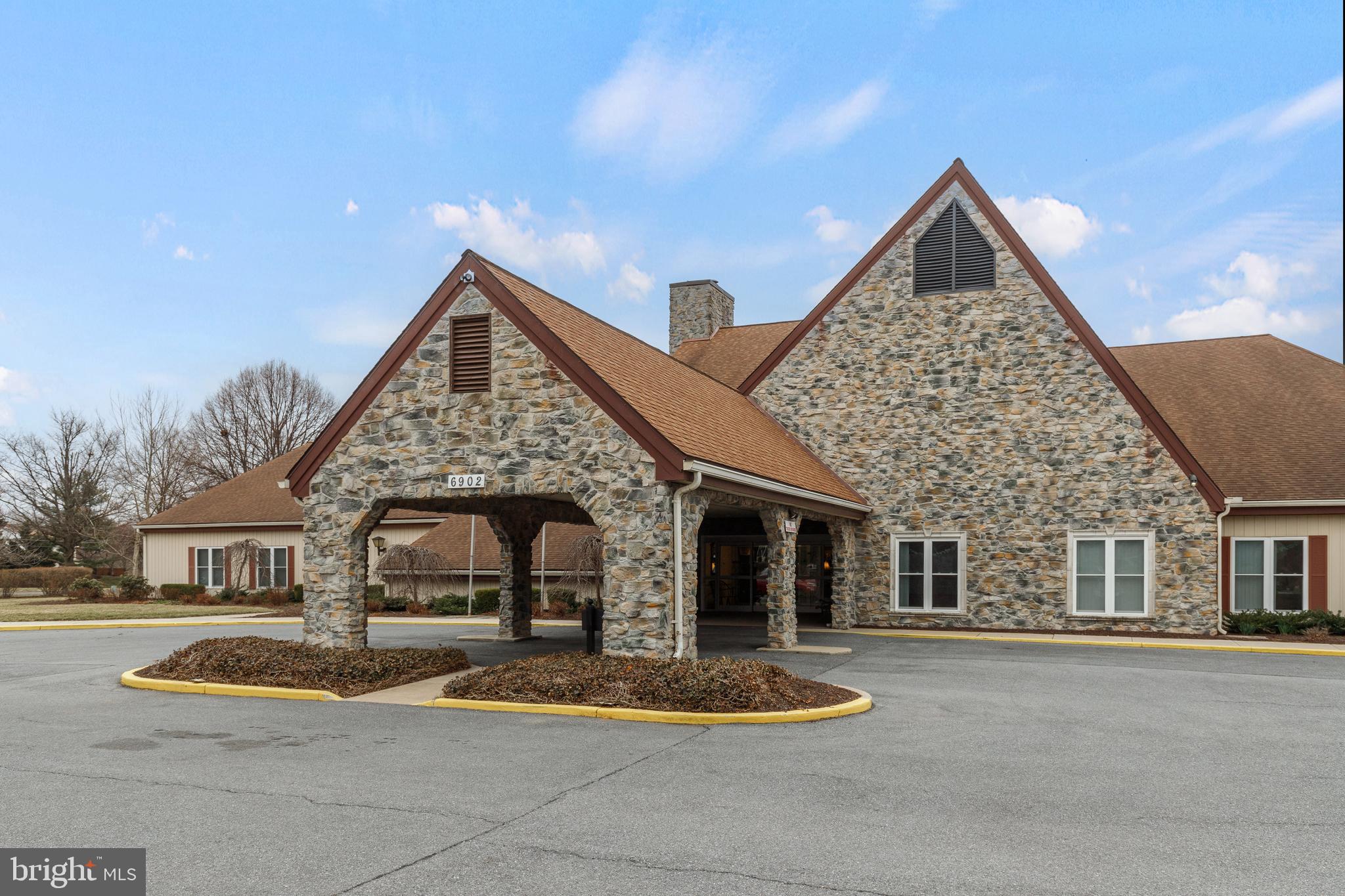 CRESTWOOD VILLAGE - Residential