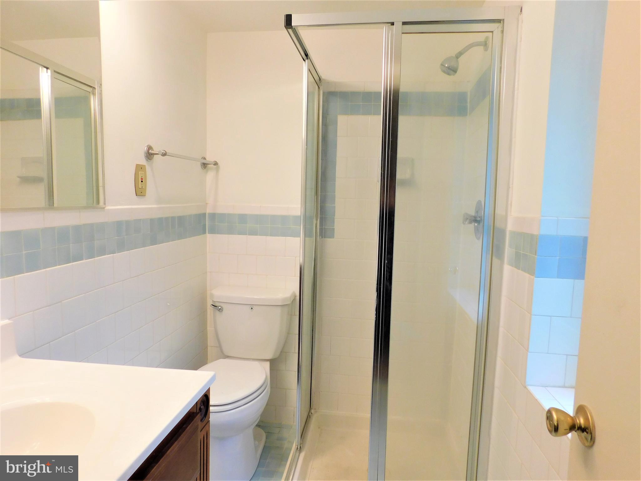 GARDENS AT OWINGS MILLS - Residential Lease