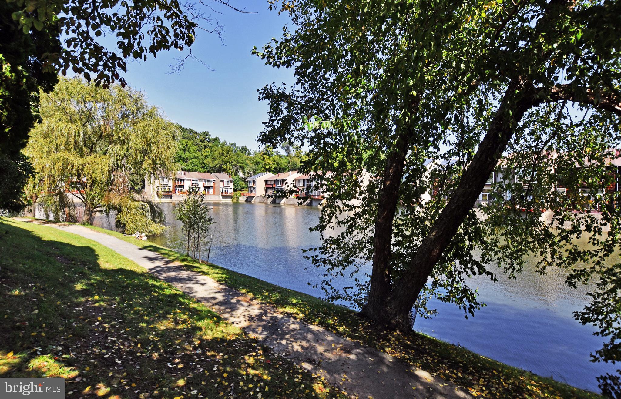 NEW MARK COMMONS - Residential Lease