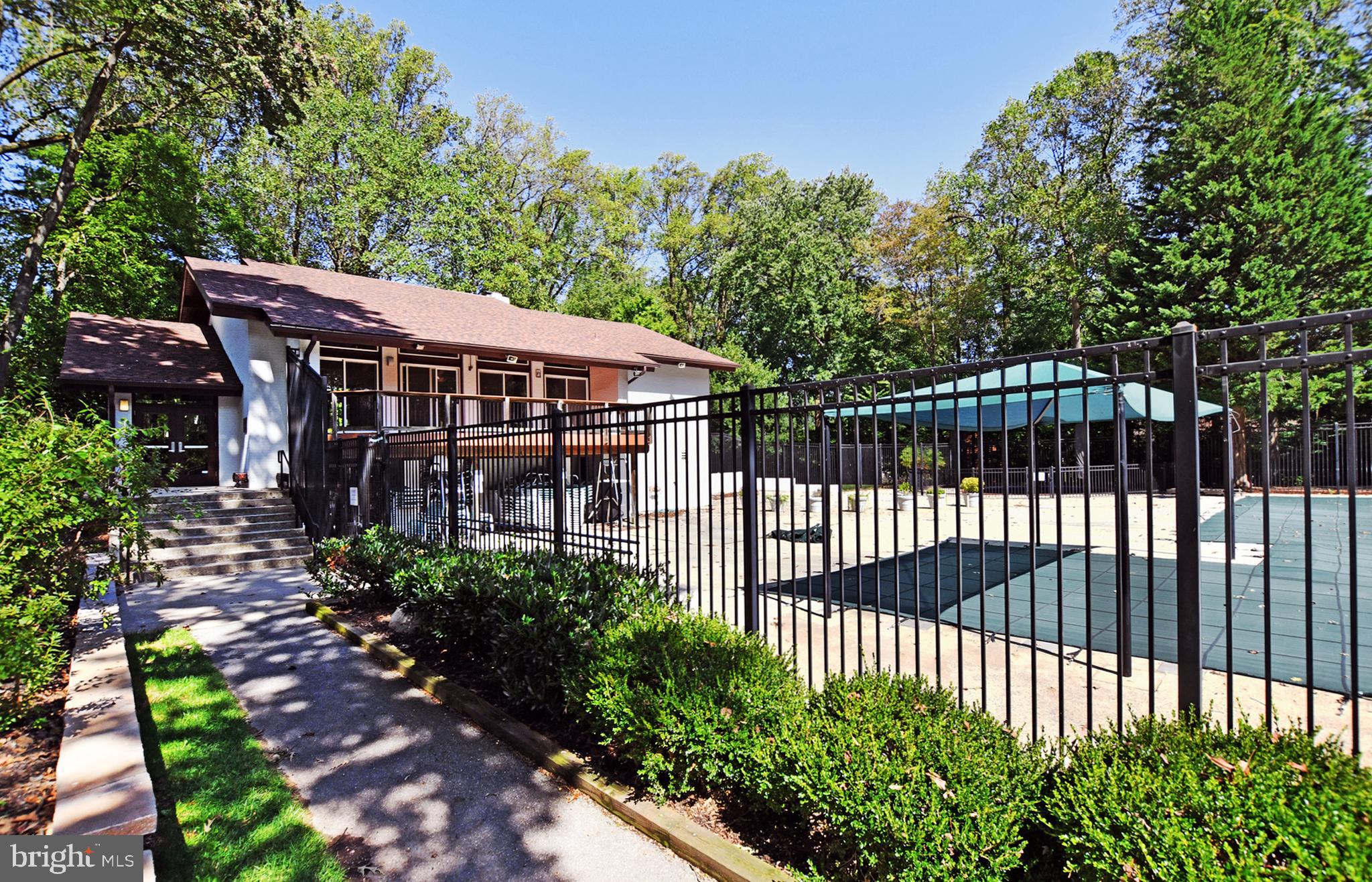 NEW MARK COMMONS - Residential Lease