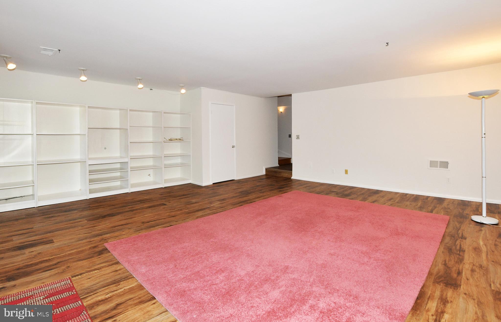 NEW MARK COMMONS - Residential Lease