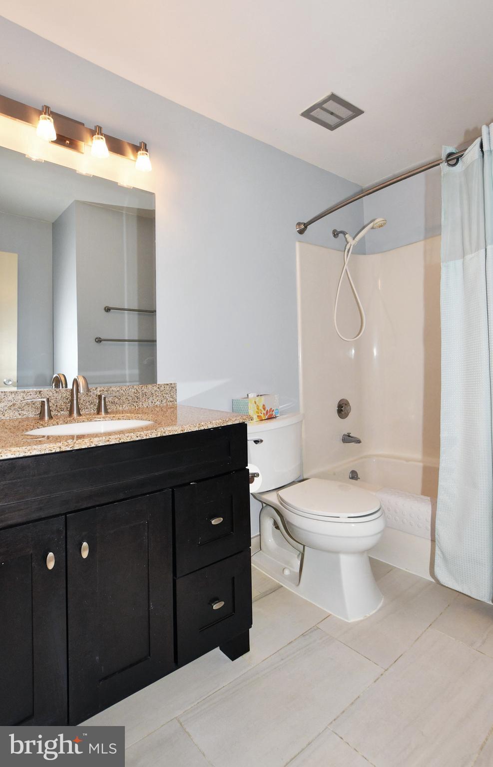 NEW MARK COMMONS - Residential Lease