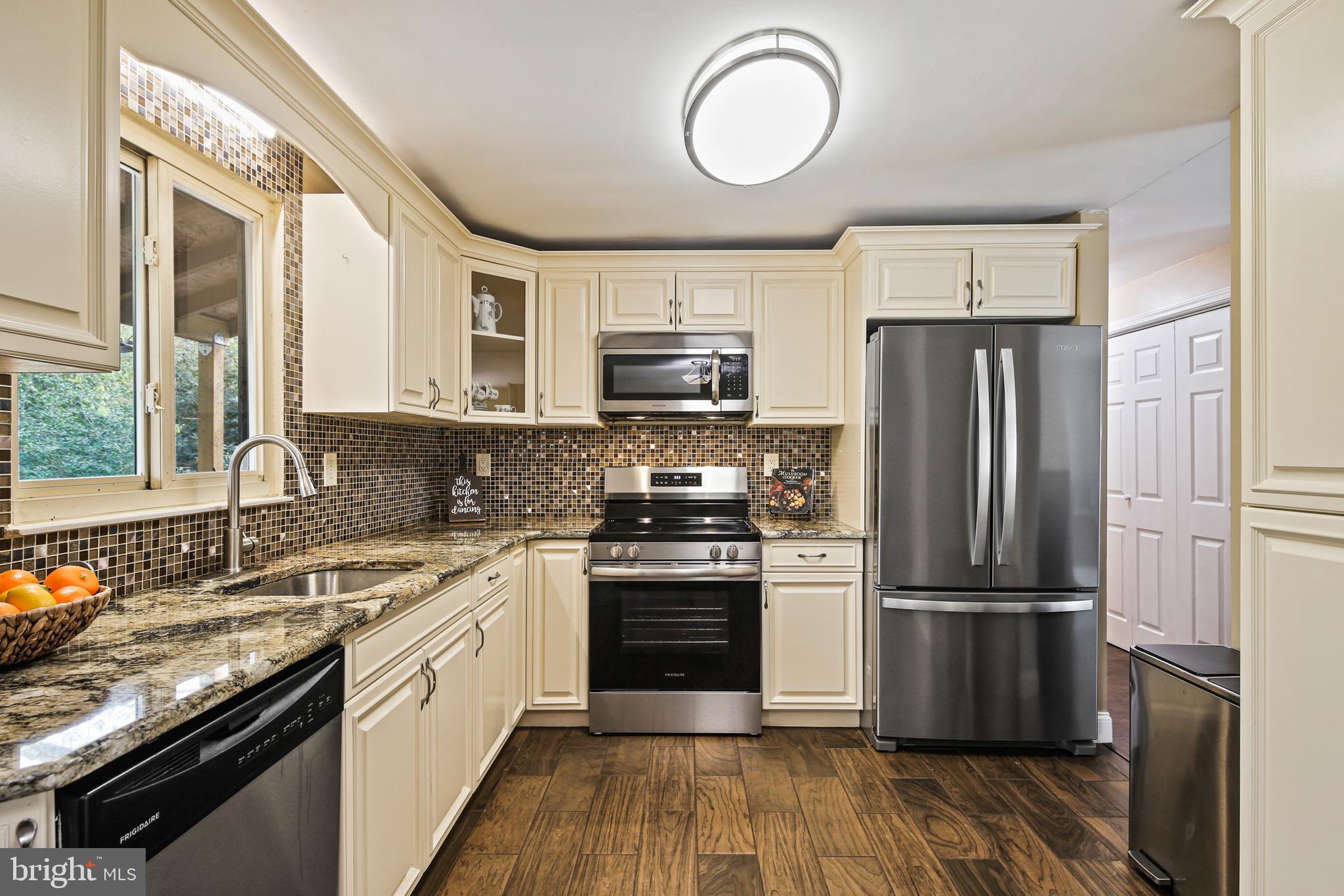 NORTHGATE WOODS - Residential