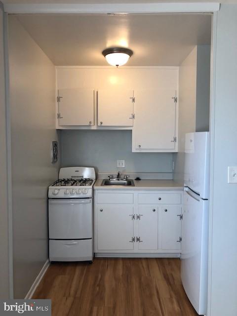 BALTIMORE HIGHLANDS - Residential Lease