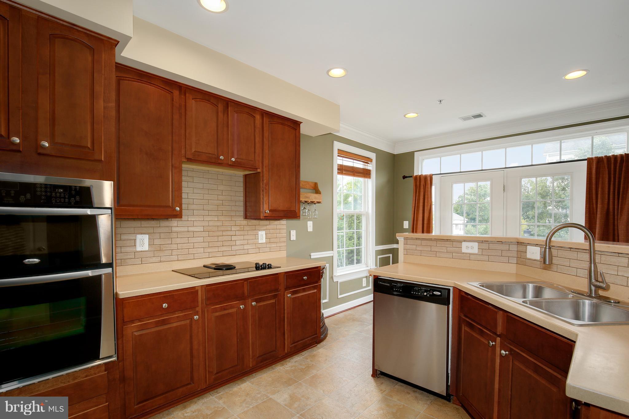 CARRIAGES AT RUSSETT - Residential