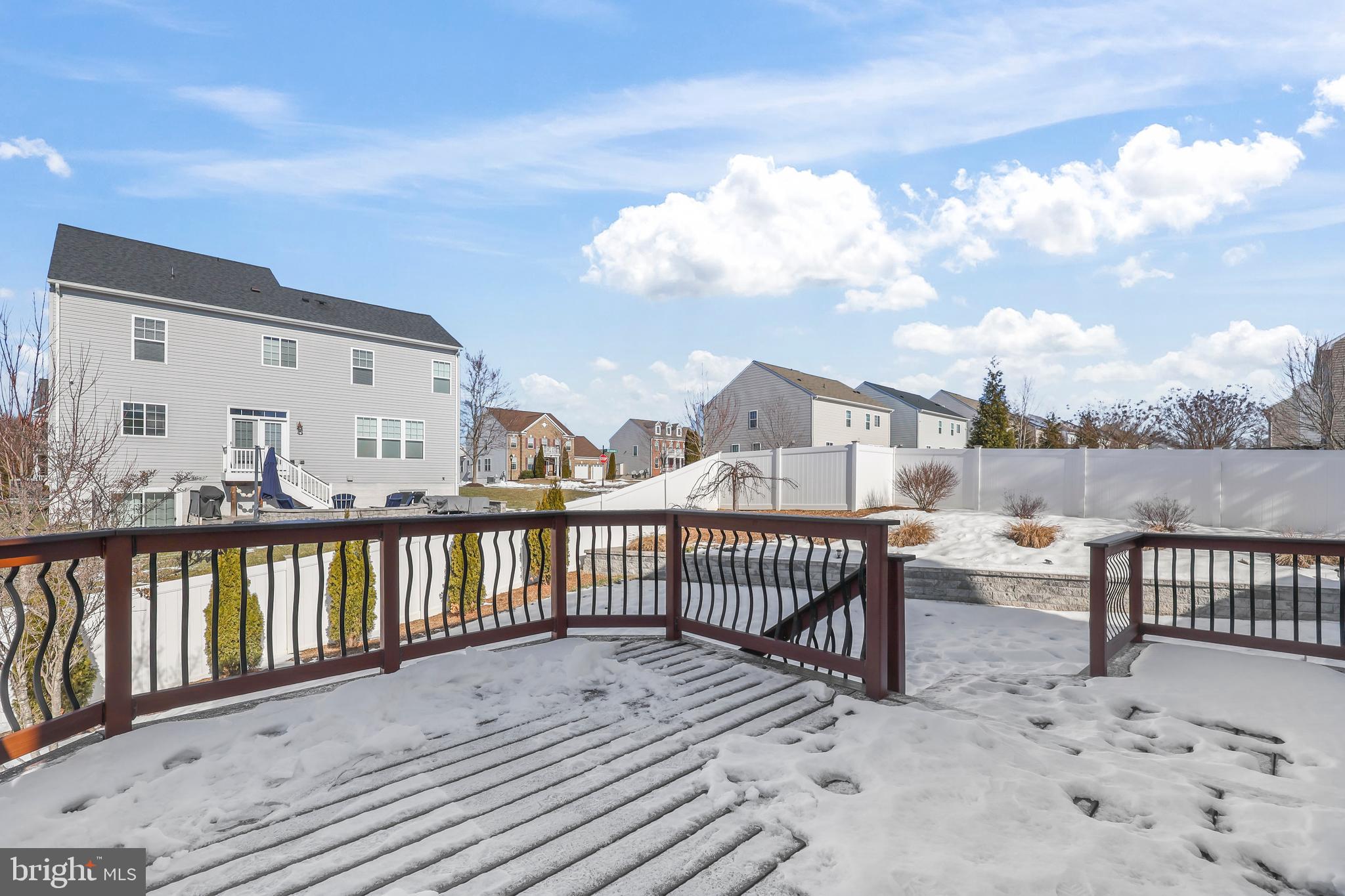 HOPE HILL CROSSING - Residential