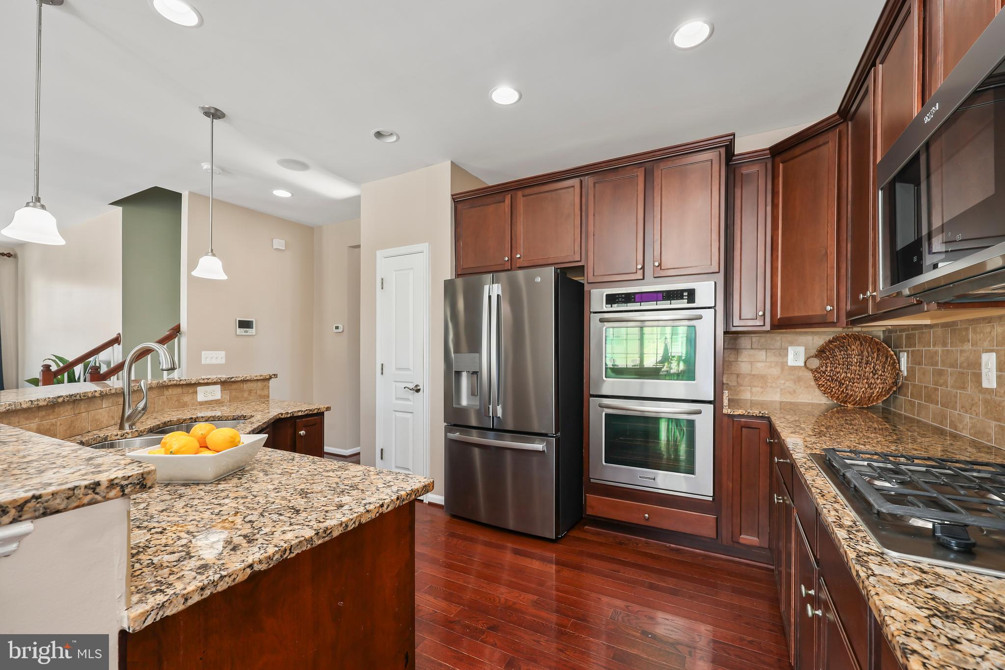 HOPE HILL CROSSING - Residential