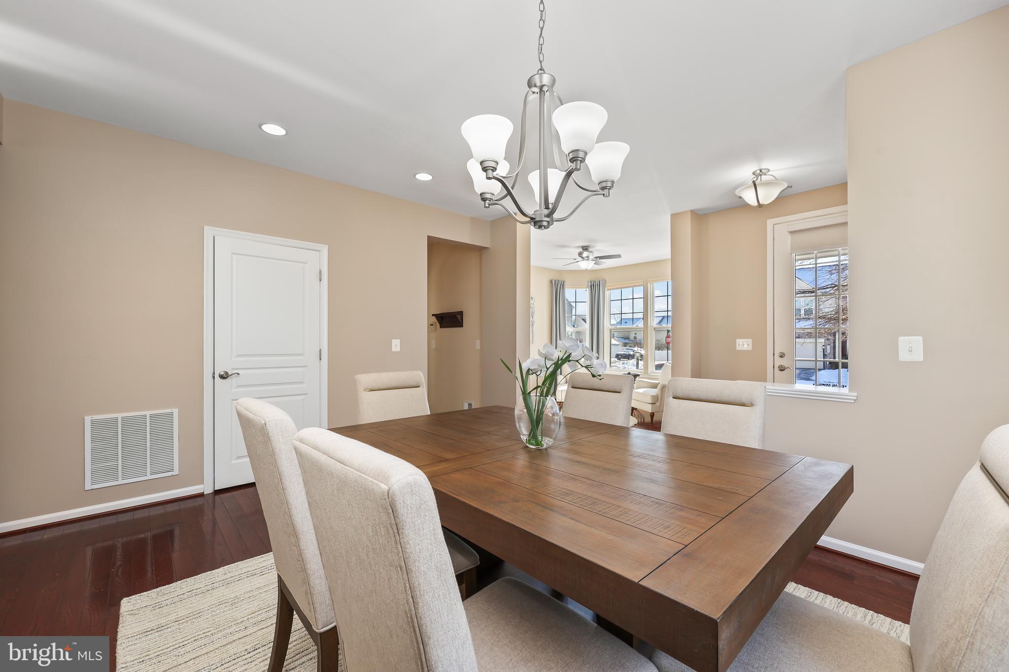 HOPE HILL CROSSING - Residential