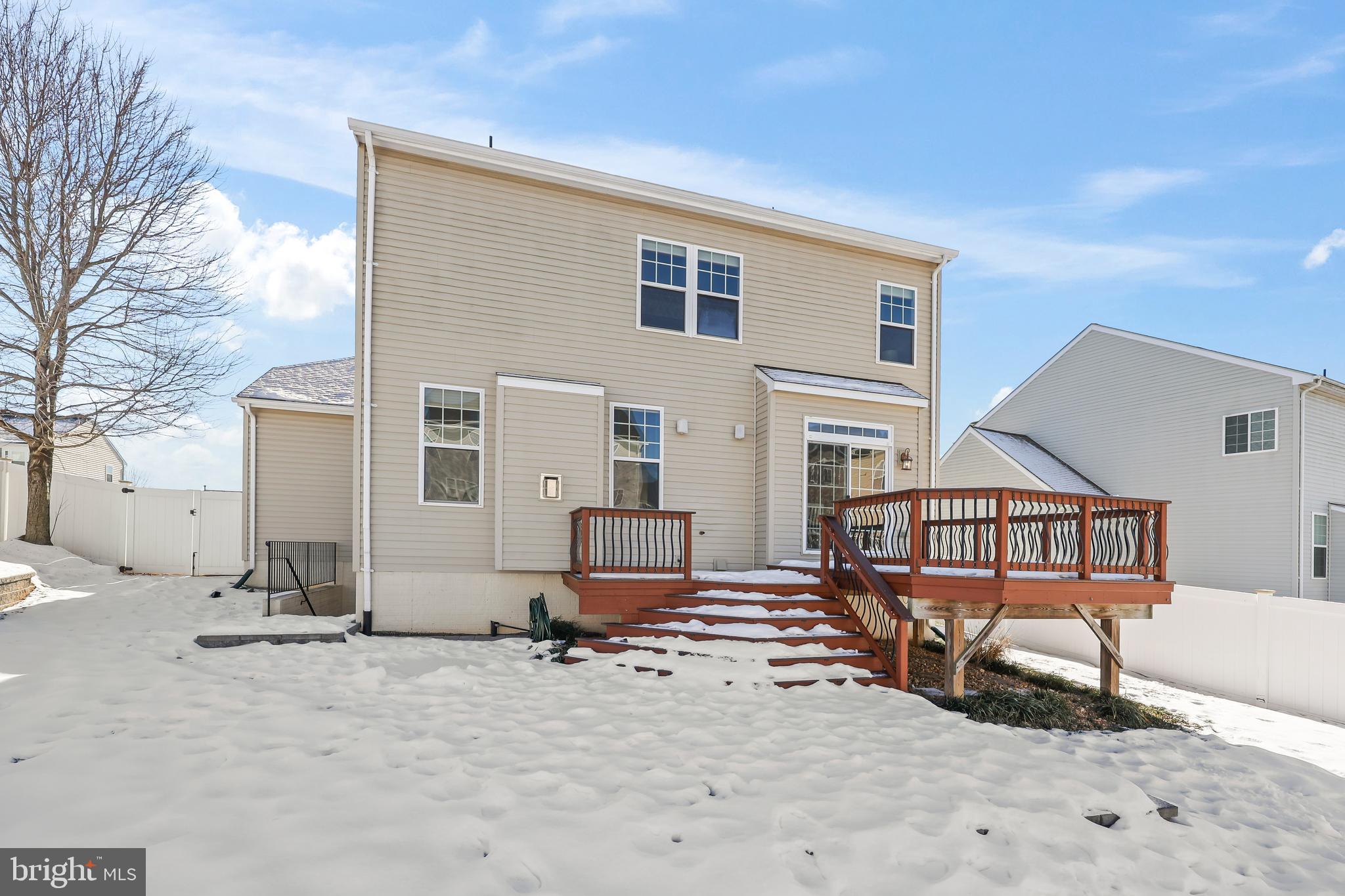 HOPE HILL CROSSING - Residential