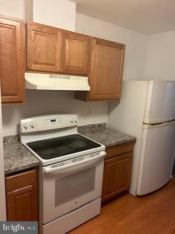 WILLOW HILLS - Residential