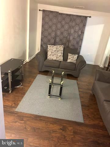 WILLOW HILLS - Residential