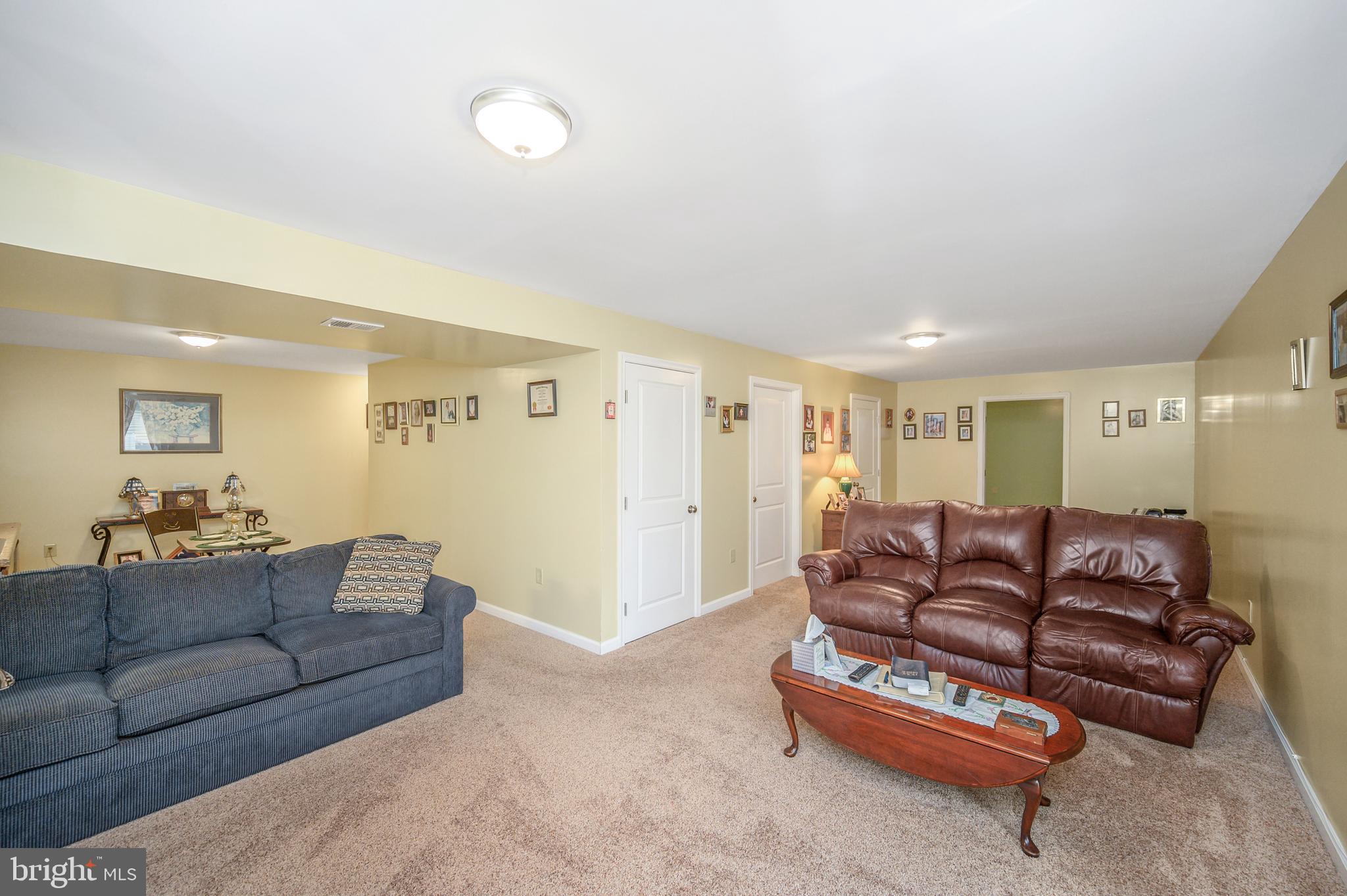 MOUNTAIN BROOK ESTATES - Residential