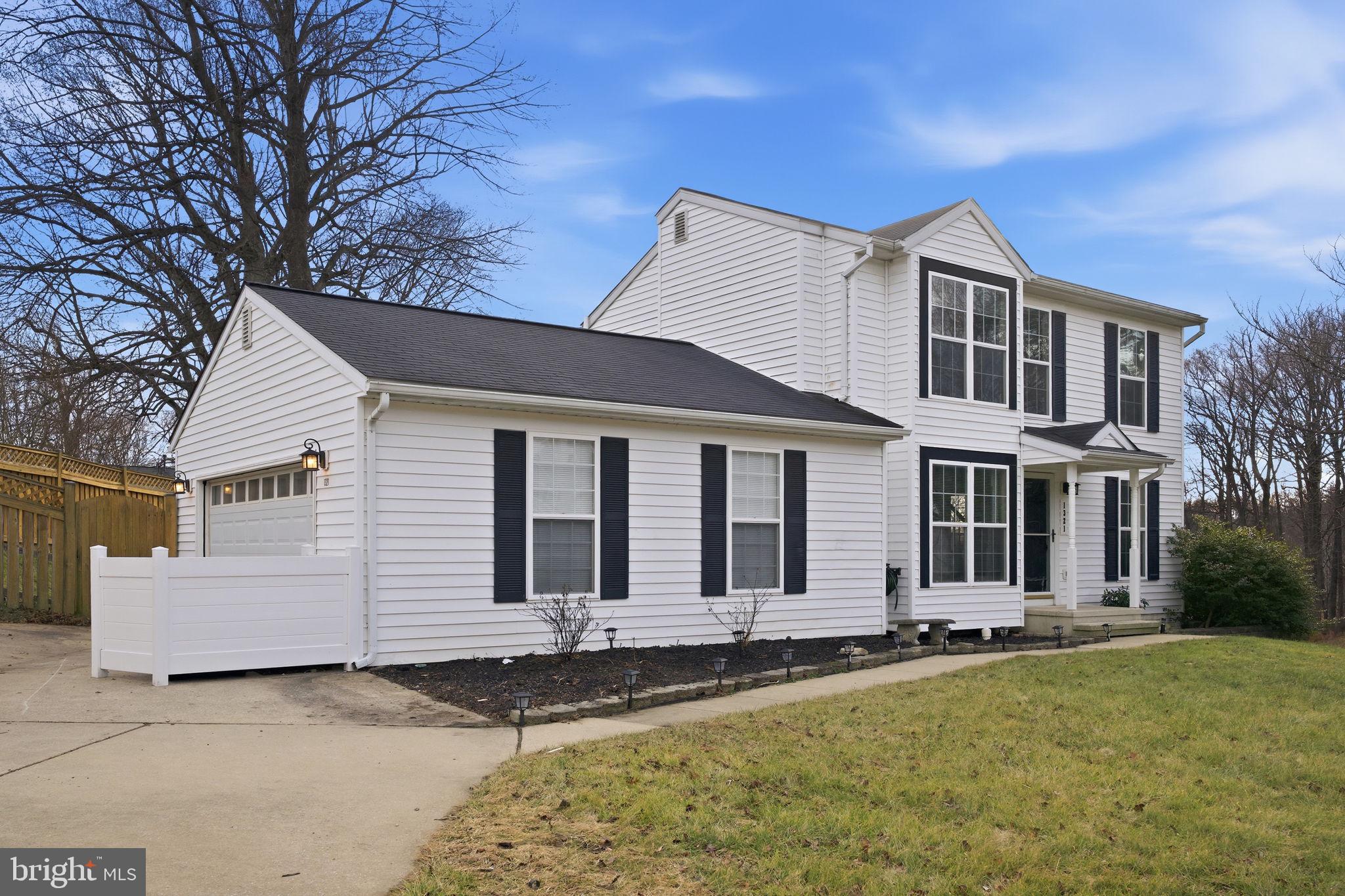 ELDERSBURG ESTATES - Residential