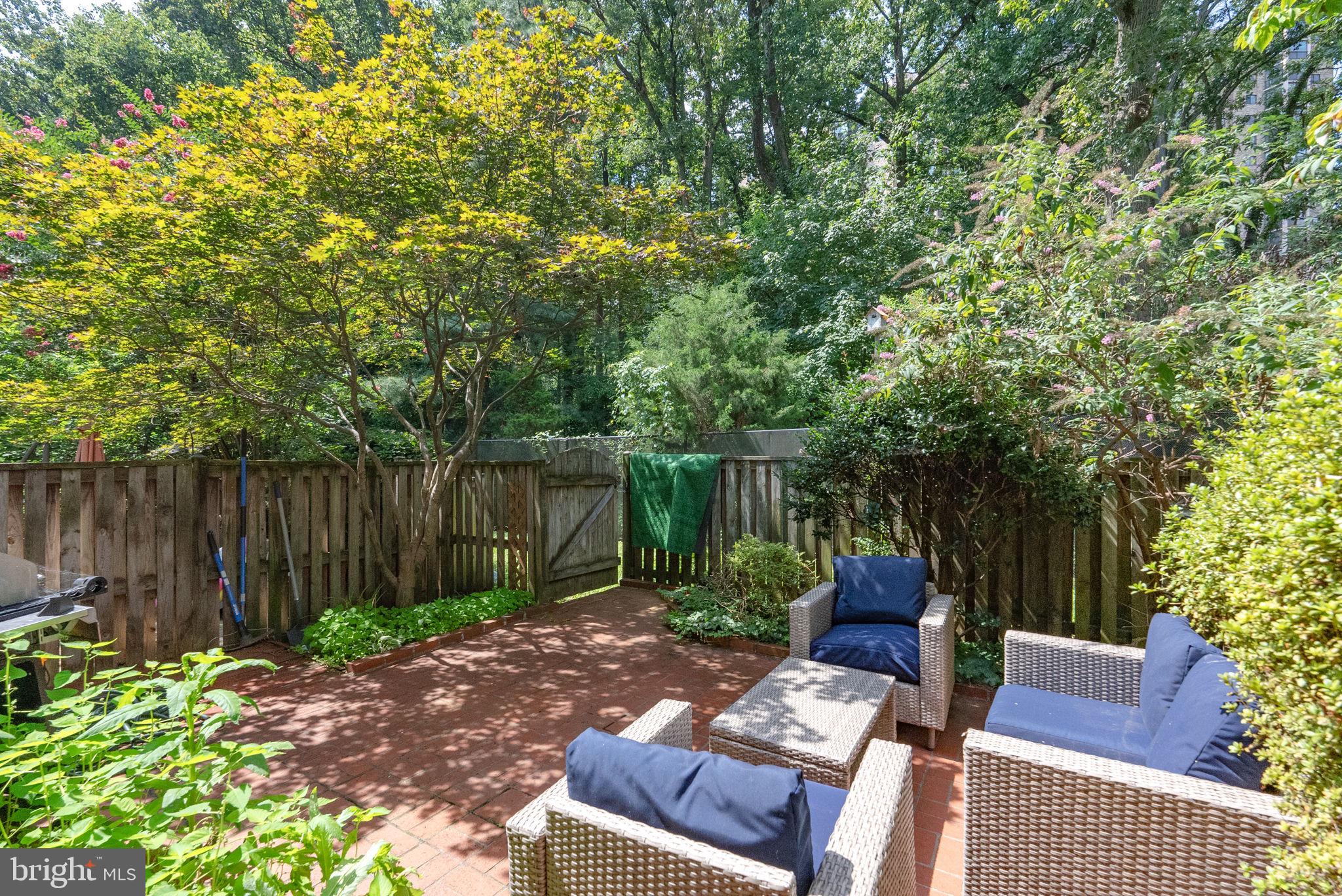 BERKSHIRE EAST - Residential