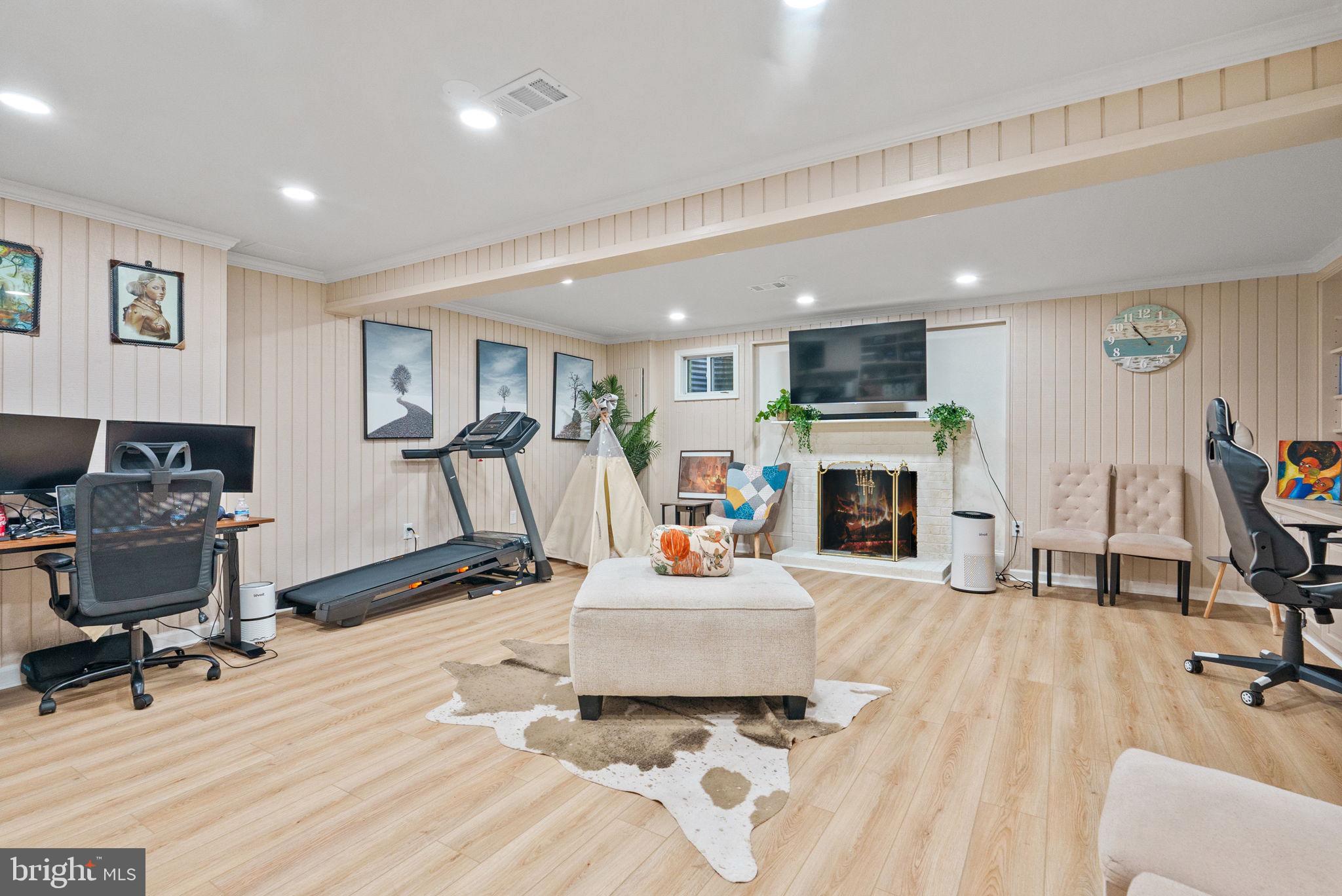 BERKSHIRE EAST - Residential