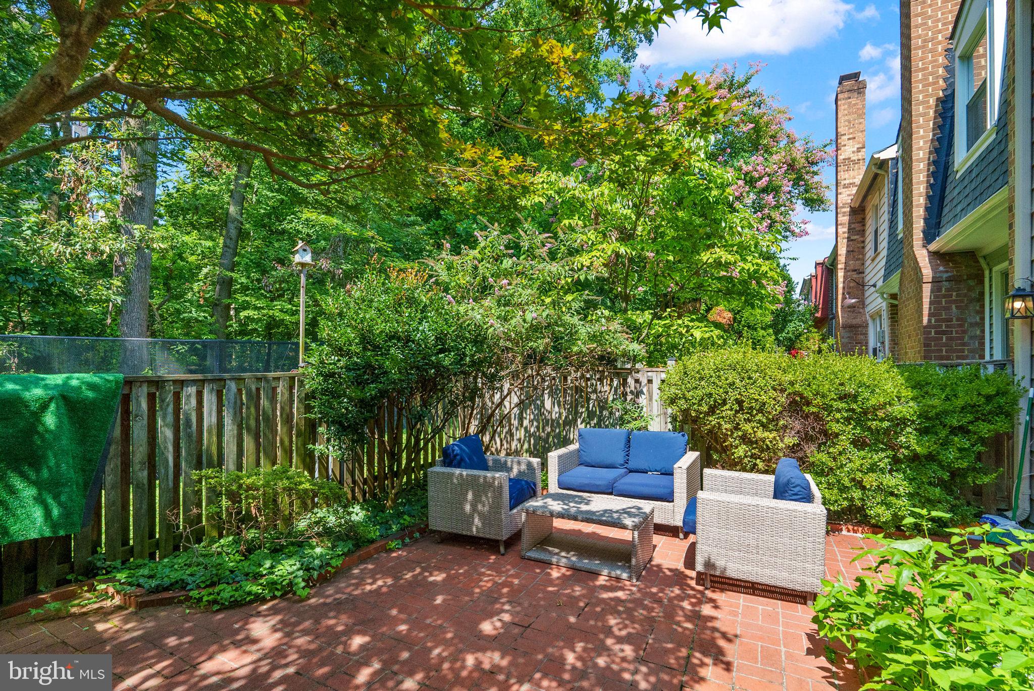 BERKSHIRE EAST - Residential