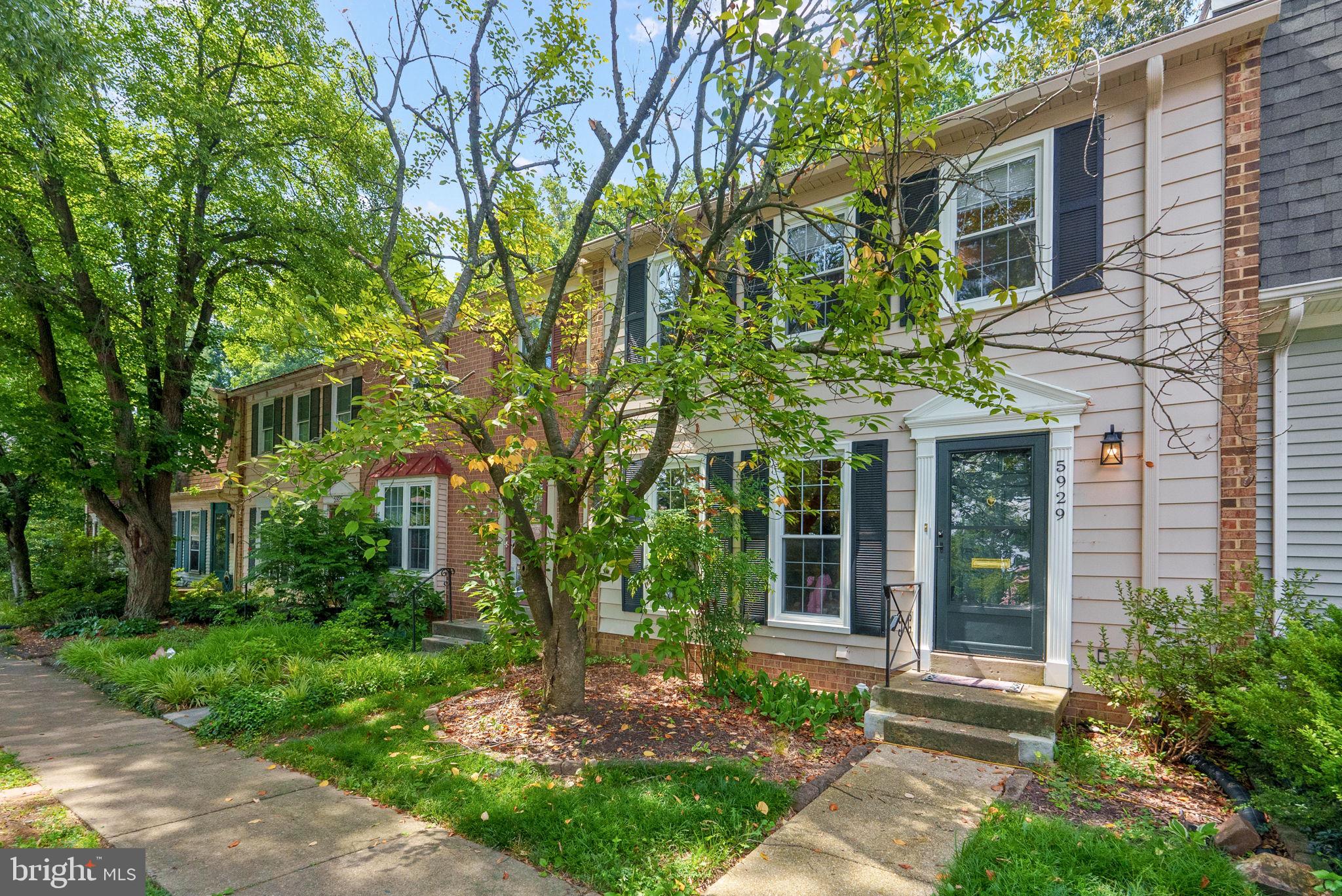 5929 BERKSHIRE COURT