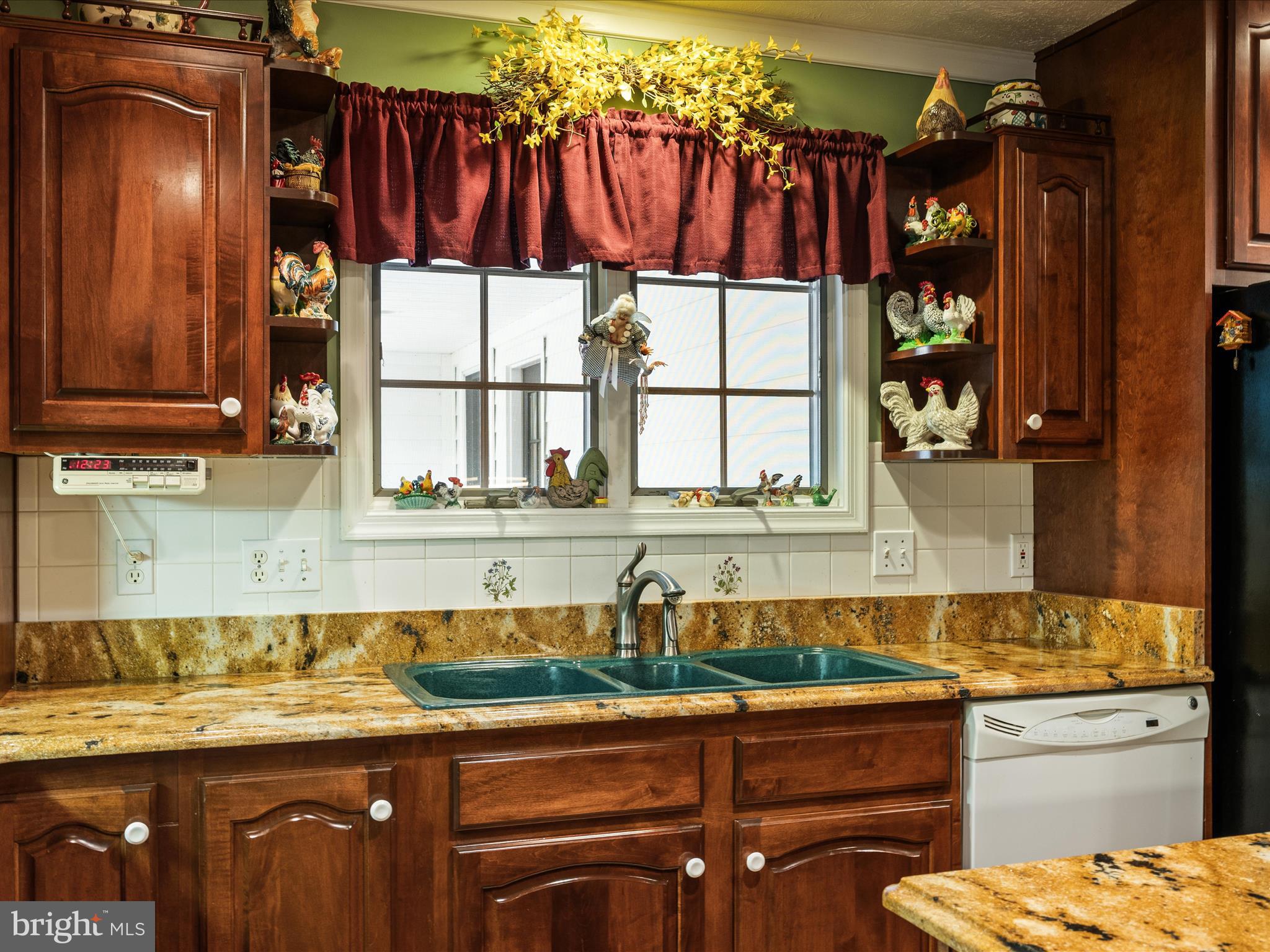 SHERIDANS MISS - Residential