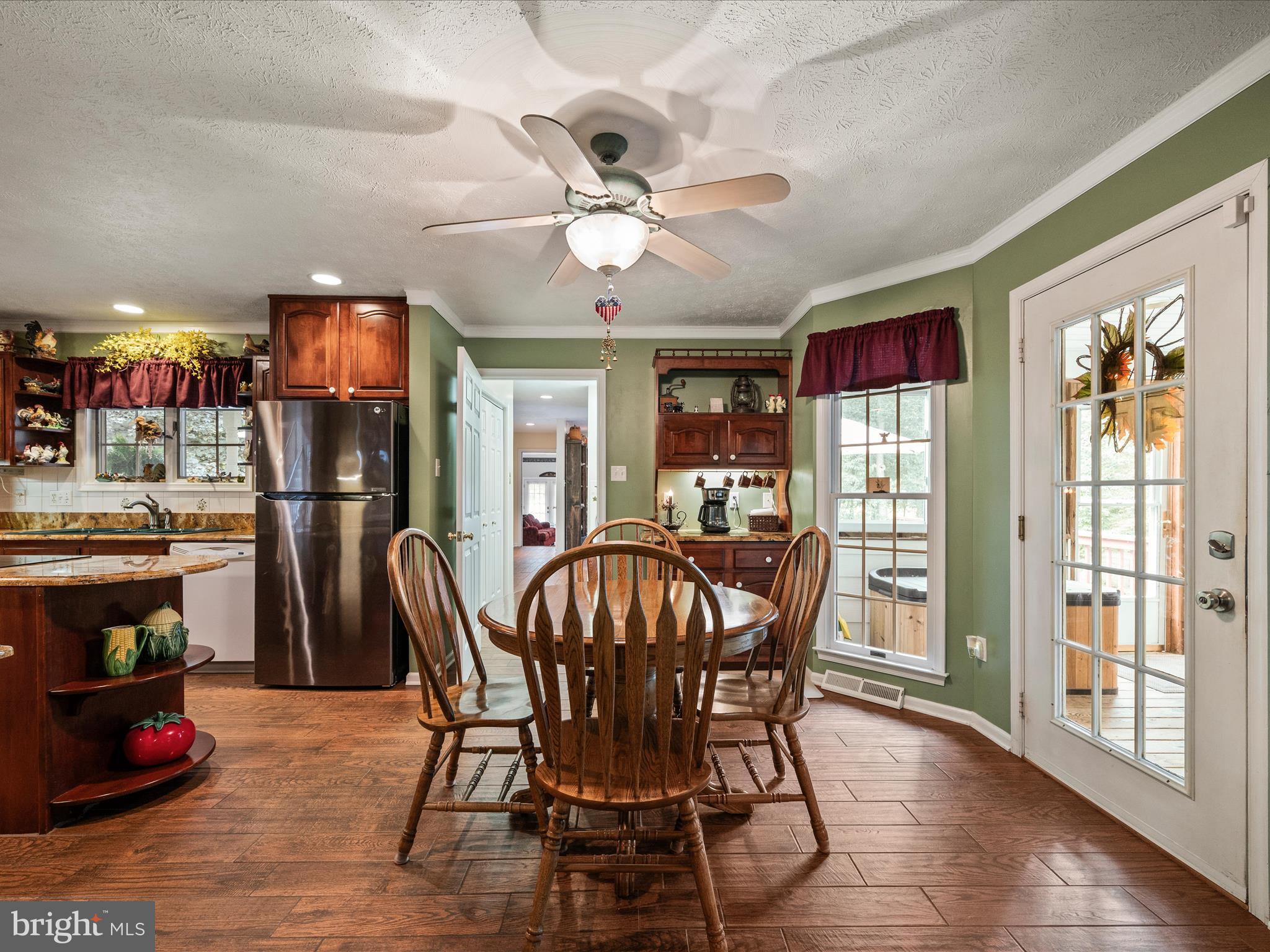 SHERIDANS MISS - Residential