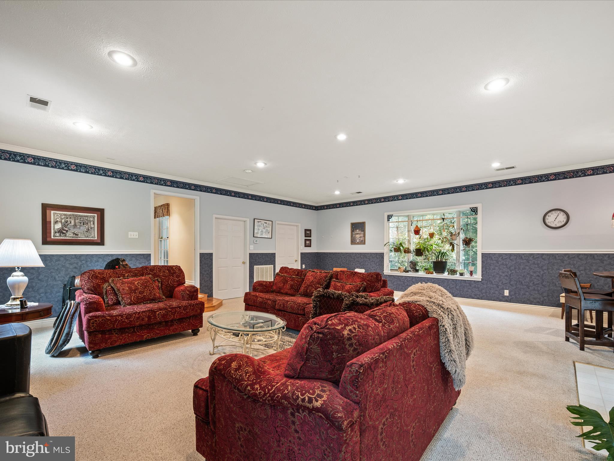 SHERIDANS MISS - Residential