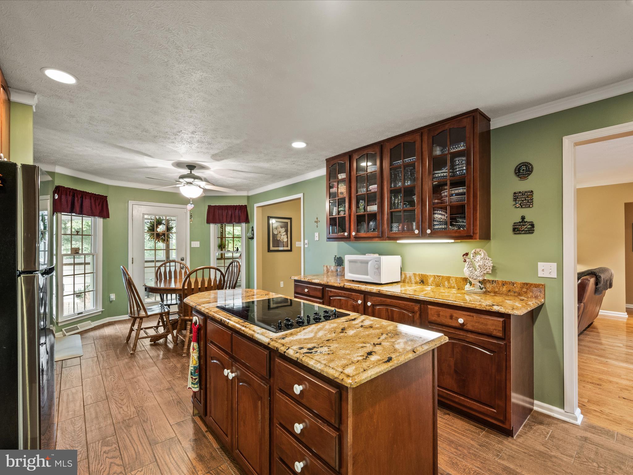 SHERIDANS MISS - Residential