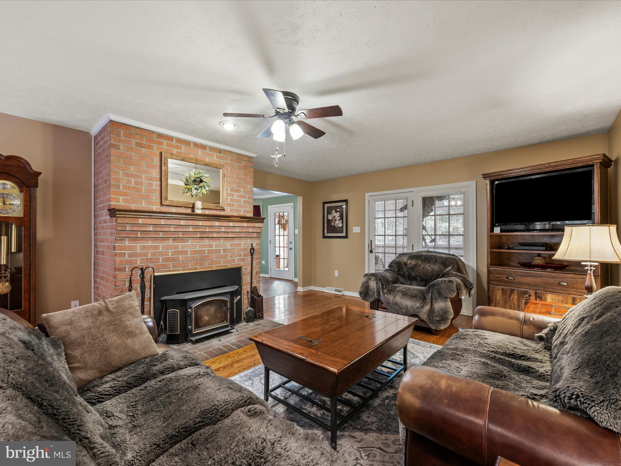 SHERIDANS MISS - Residential