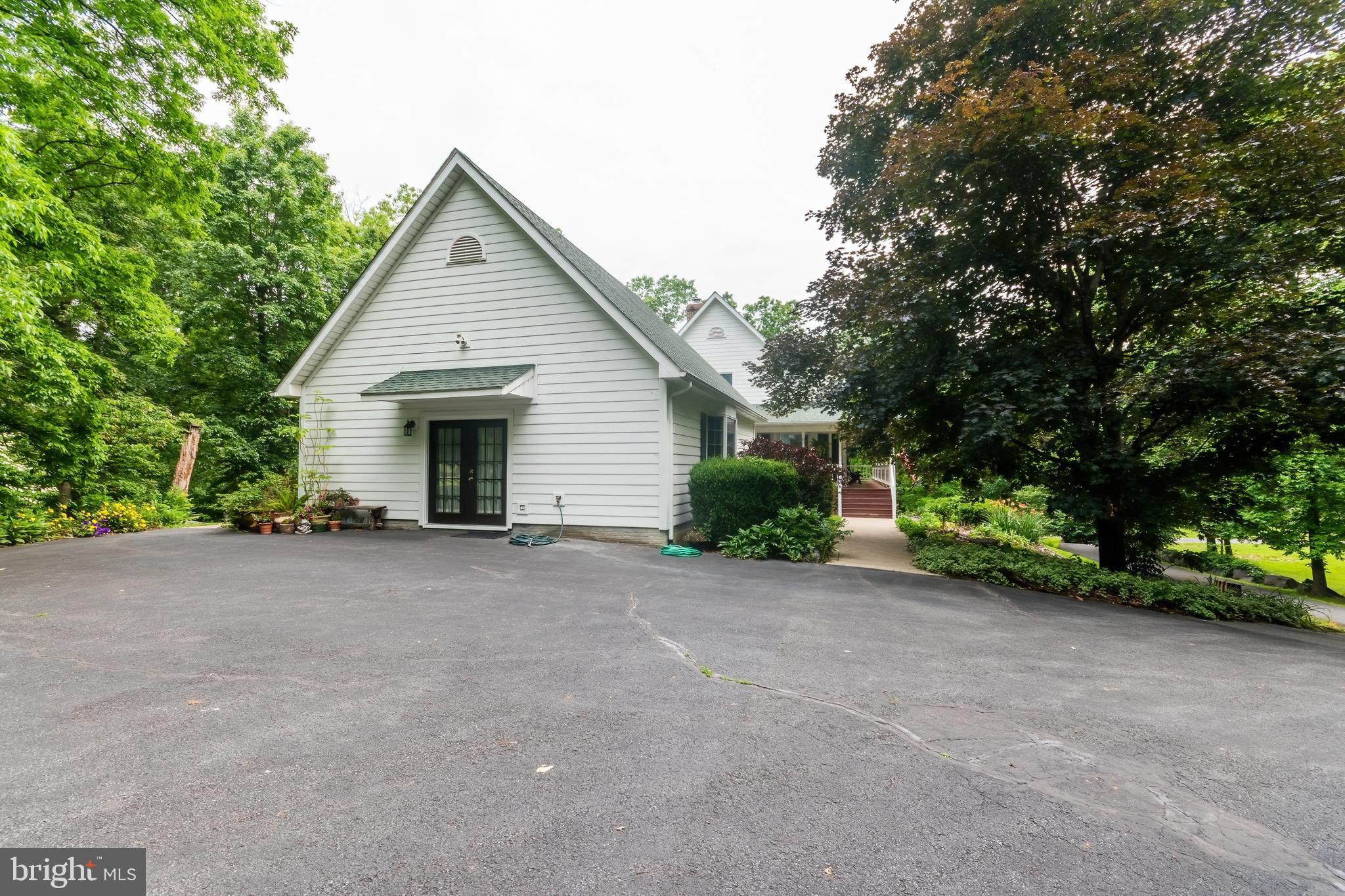 SHERIDANS MISS - Residential