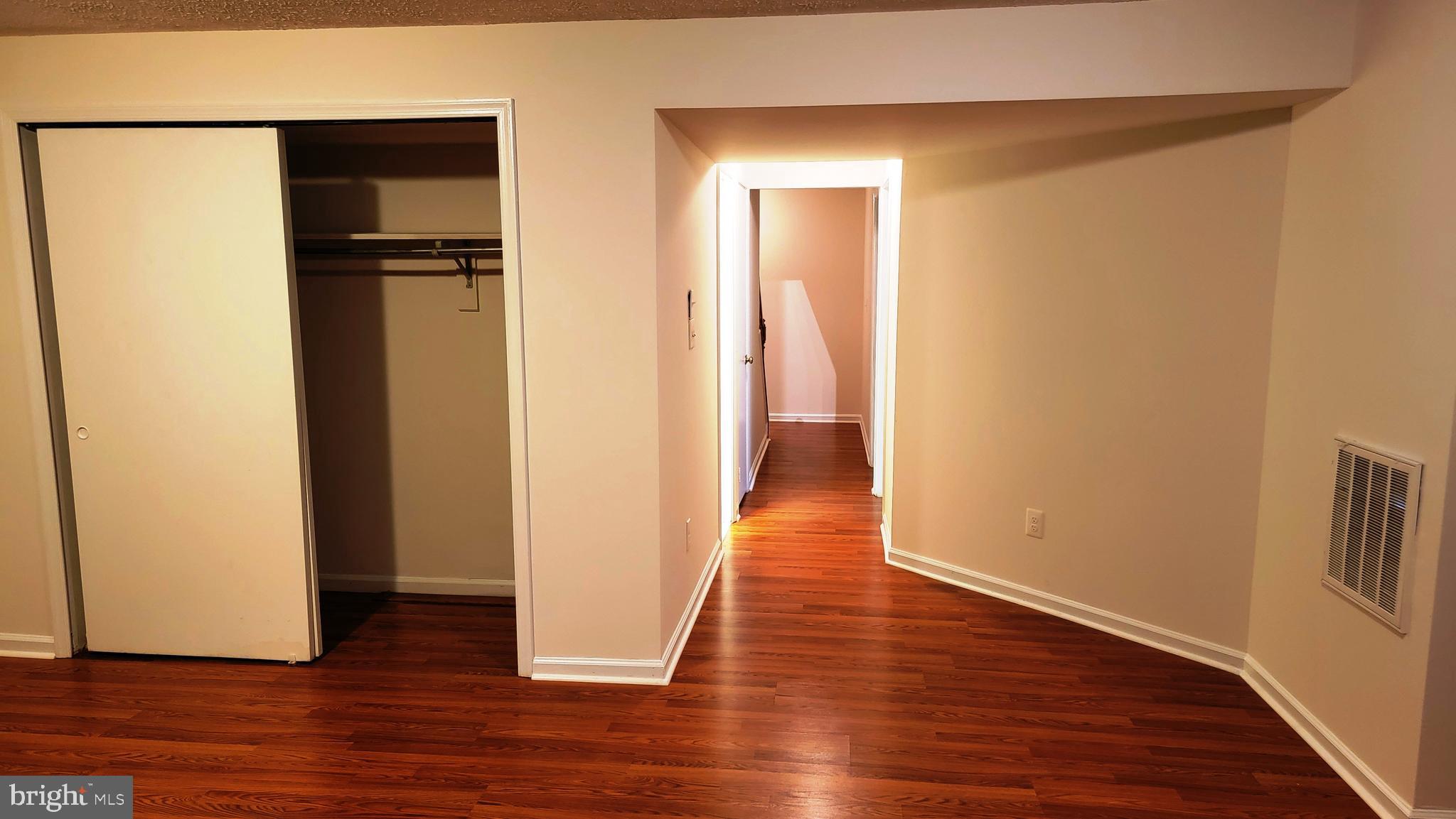 WOODGATE VILLAGE - Residential