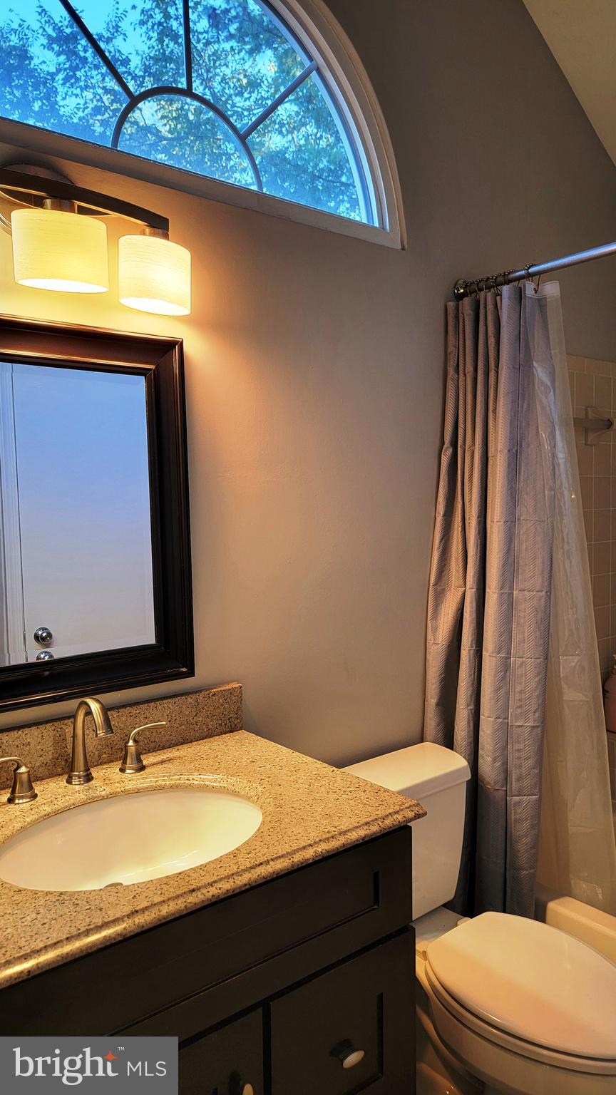 WOODGATE VILLAGE - Residential