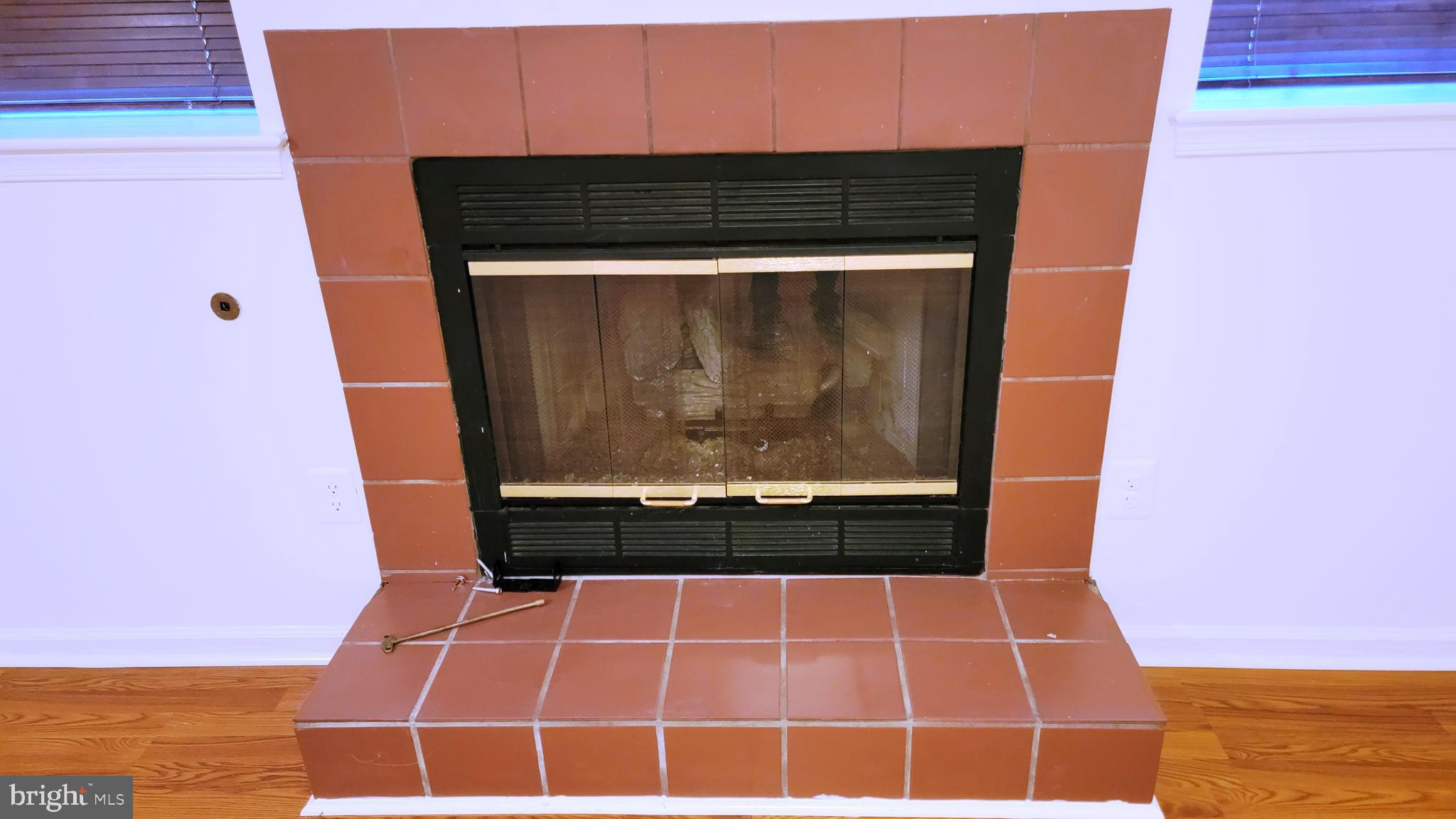 WOODGATE VILLAGE - Residential