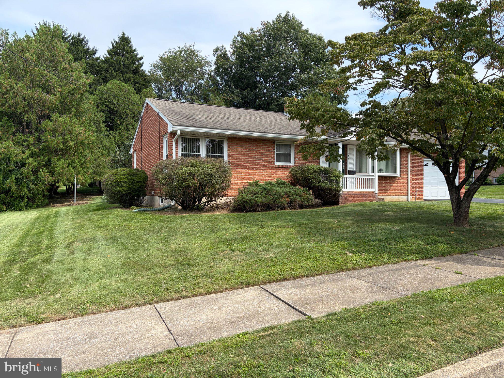 105 ORCHARD STREET