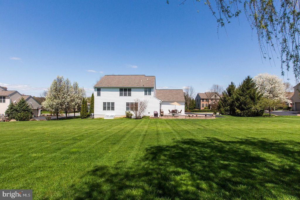 Photo of 2154 Meadow Ridge Drive, LANCASTER, PA 17601 (MLS # PALA2077276)