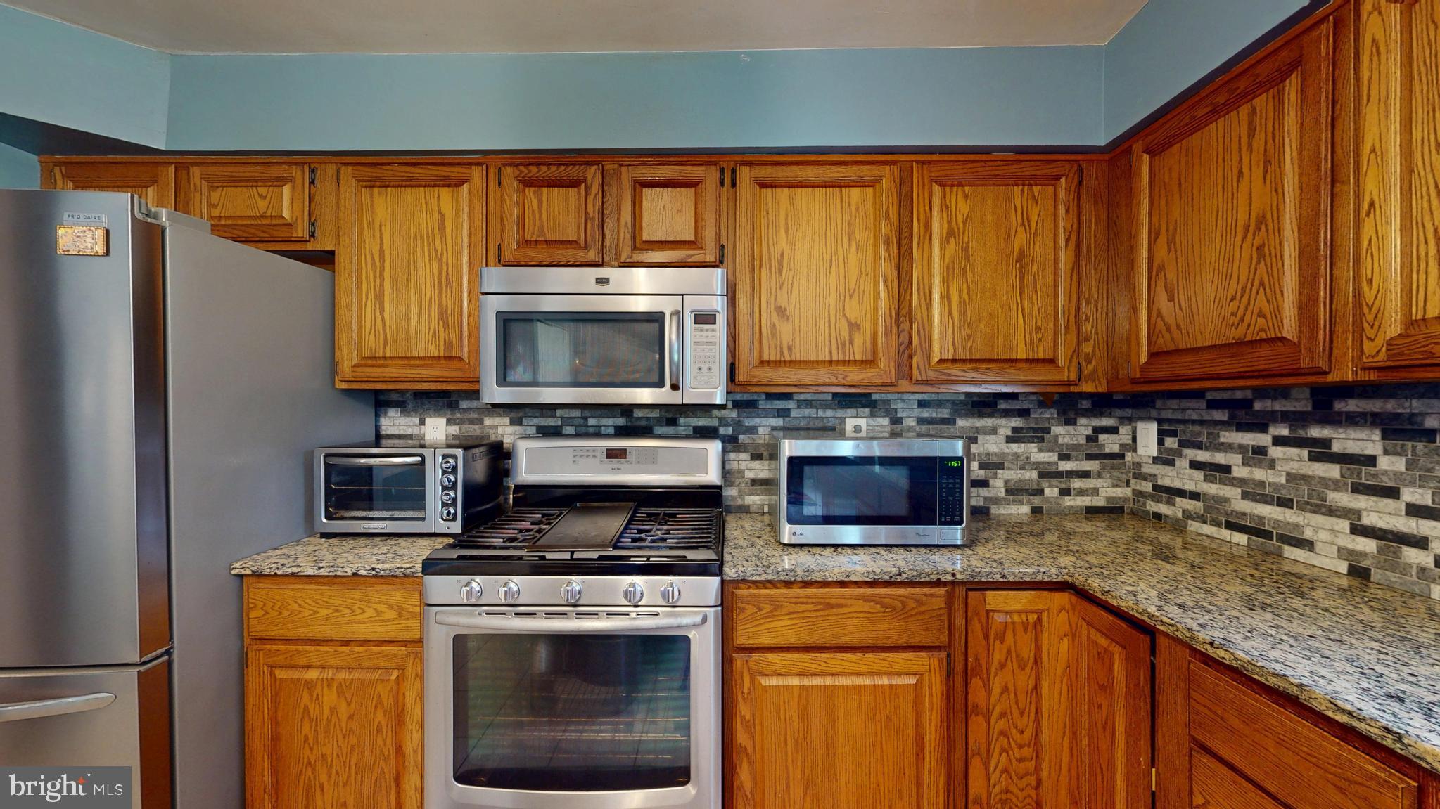 VISTA ESTATES WEST - Residential