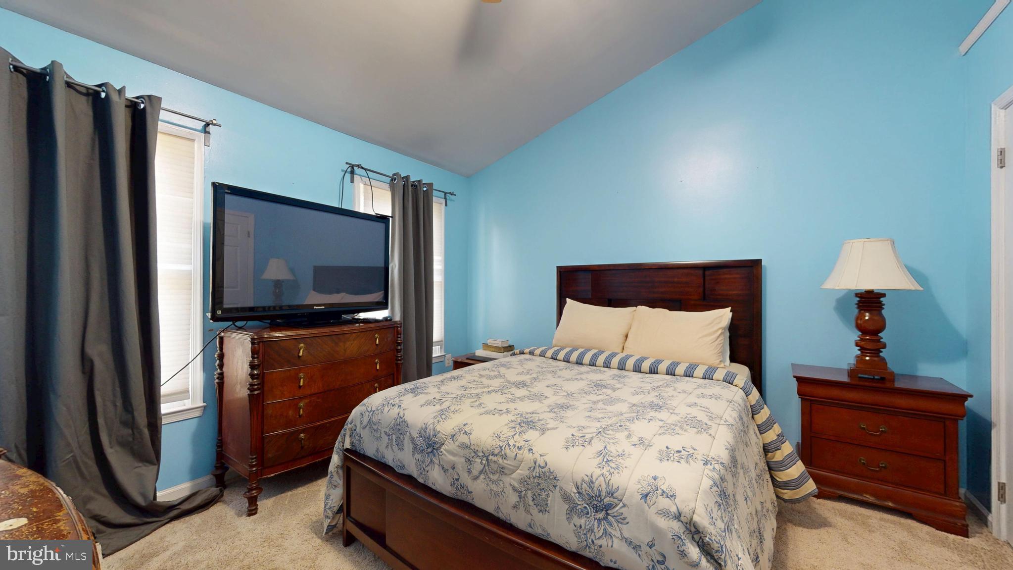 VISTA ESTATES WEST - Residential