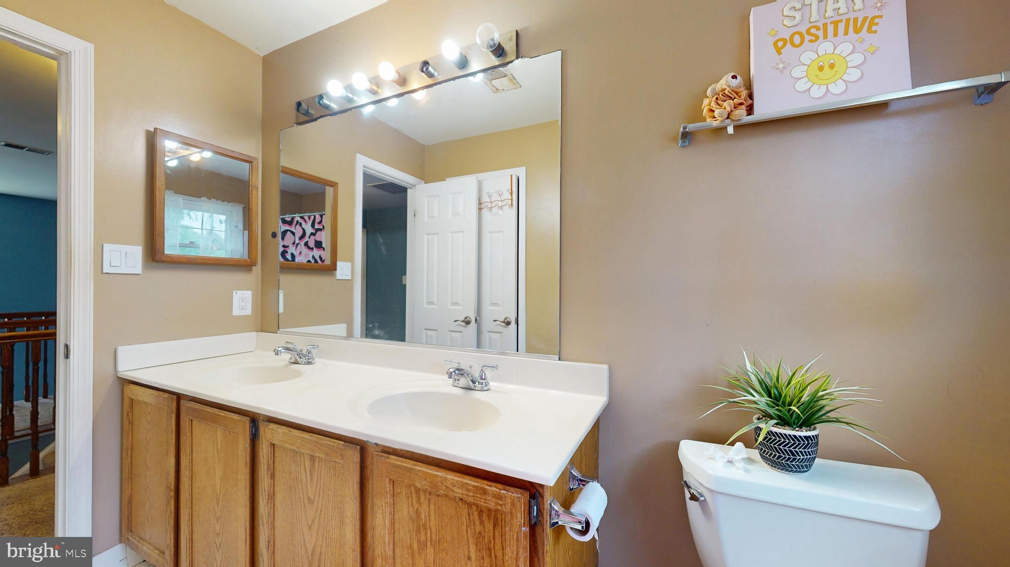 VISTA ESTATES WEST - Residential