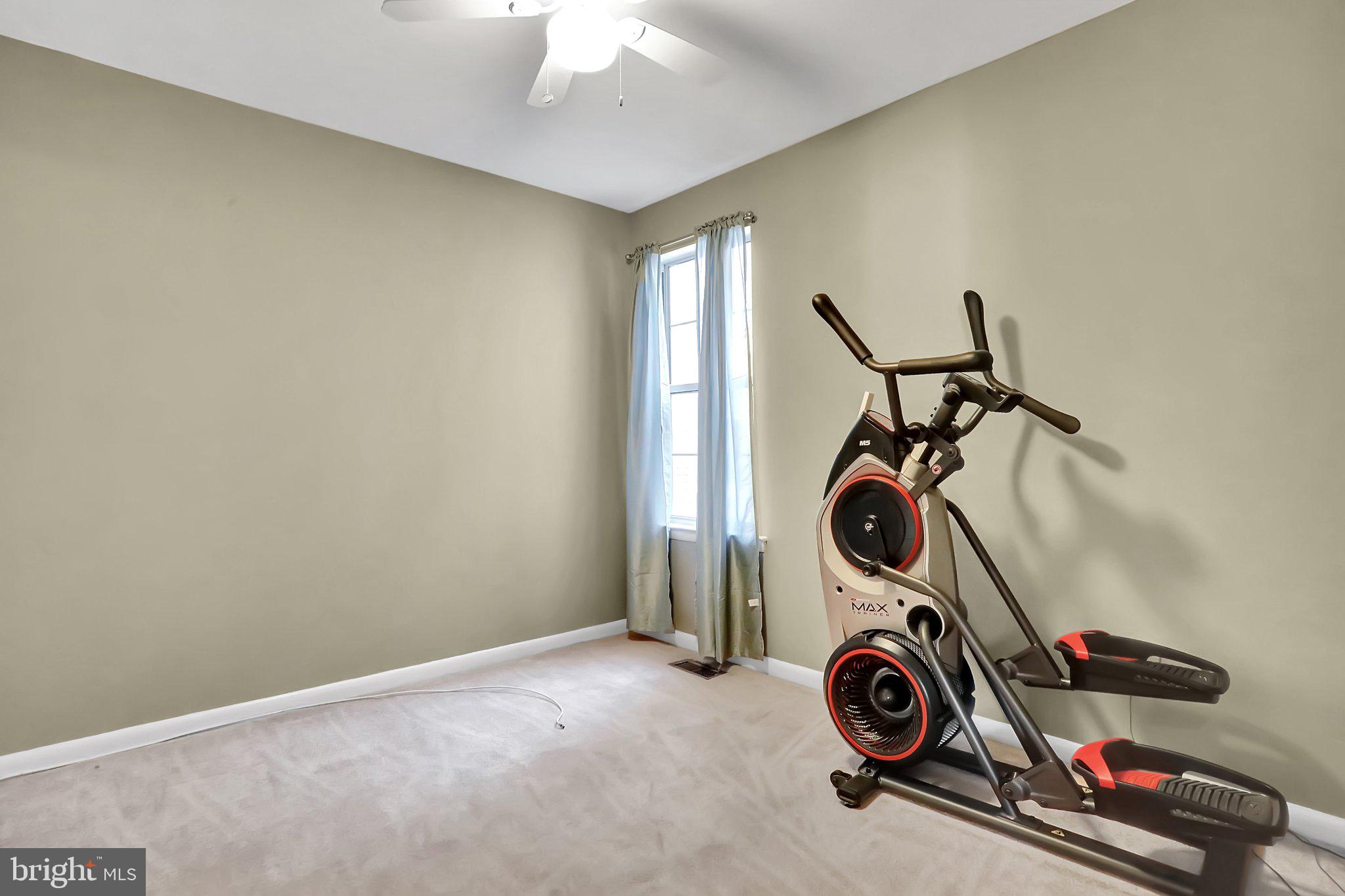 FOREST BROOKE - Residential