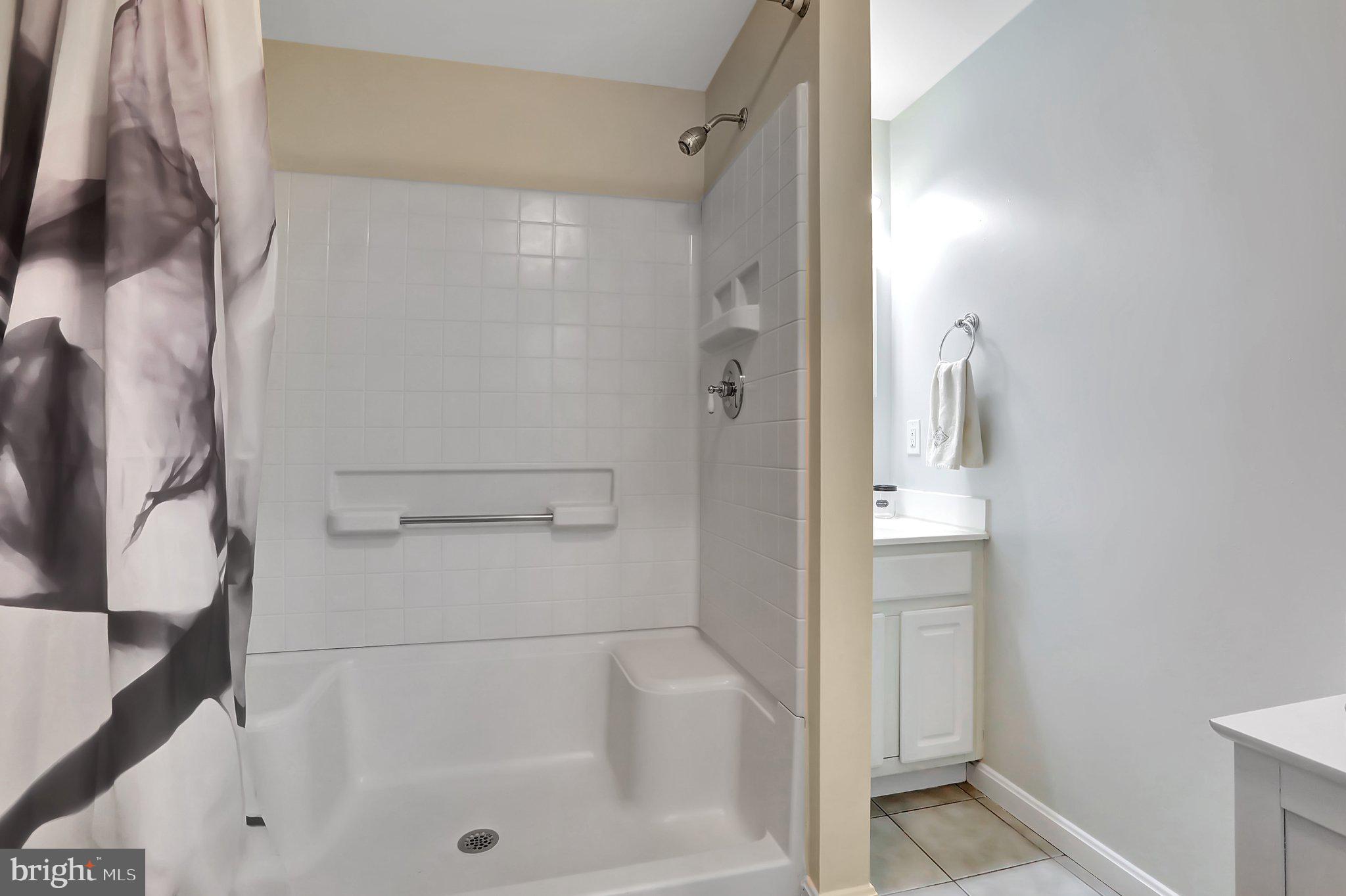 FOREST BROOKE - Residential