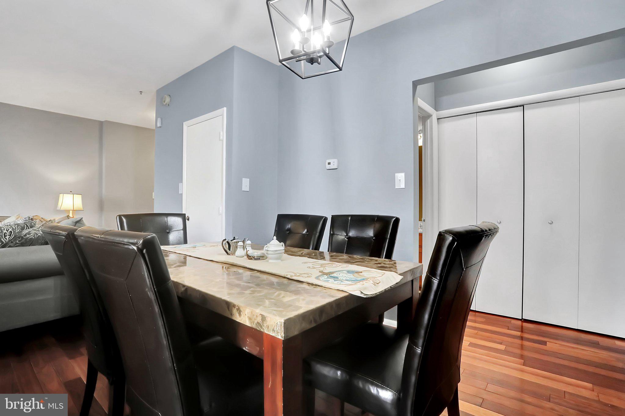 FOREST BROOKE - Residential