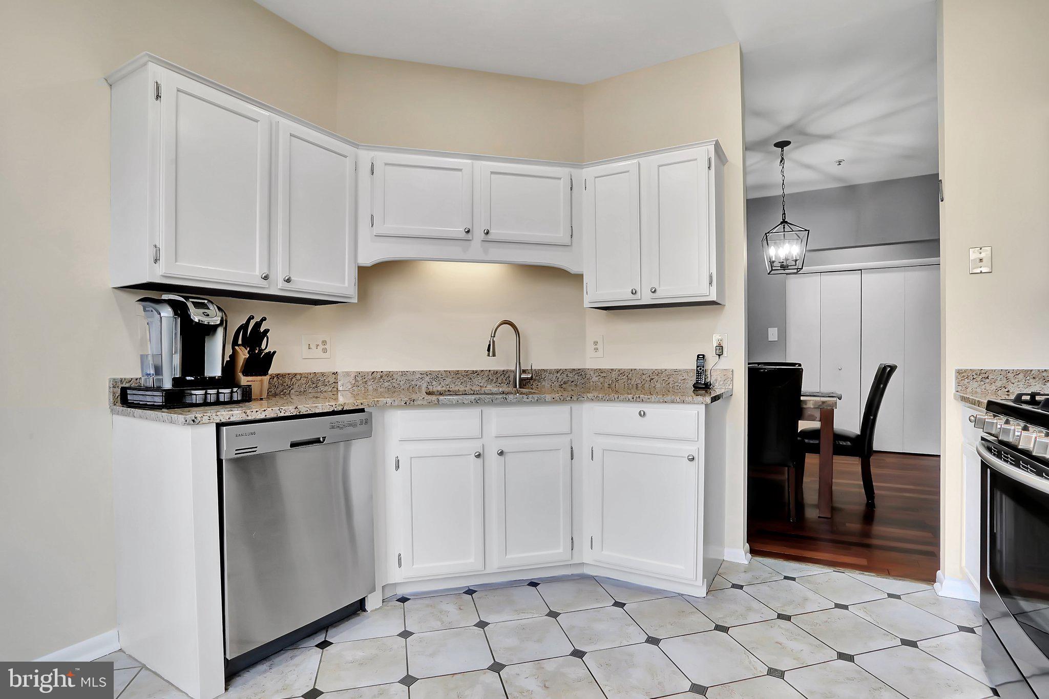 FOREST BROOKE - Residential