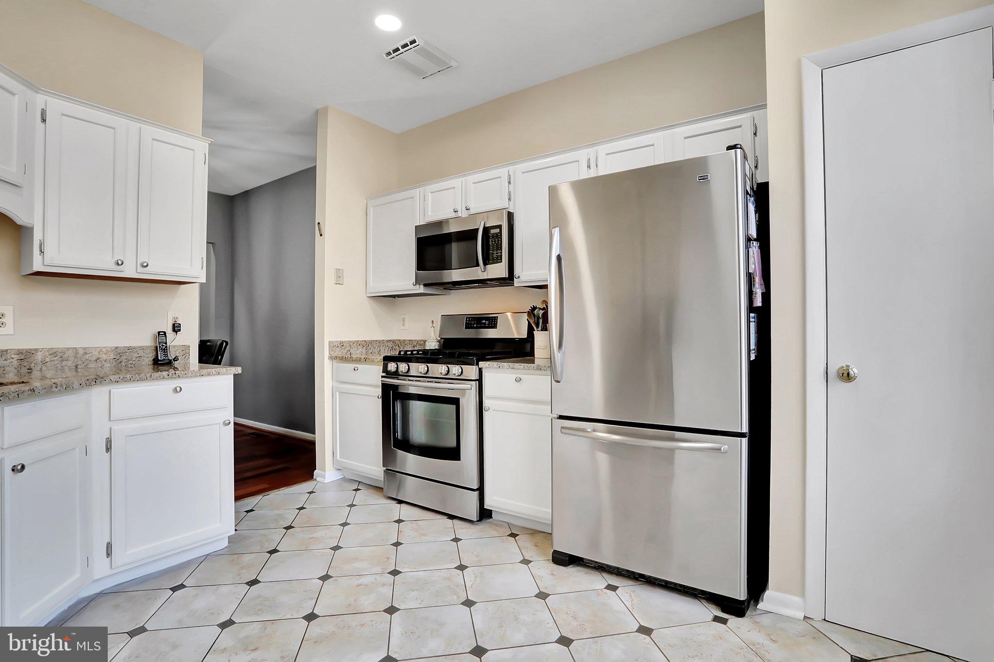 FOREST BROOKE - Residential