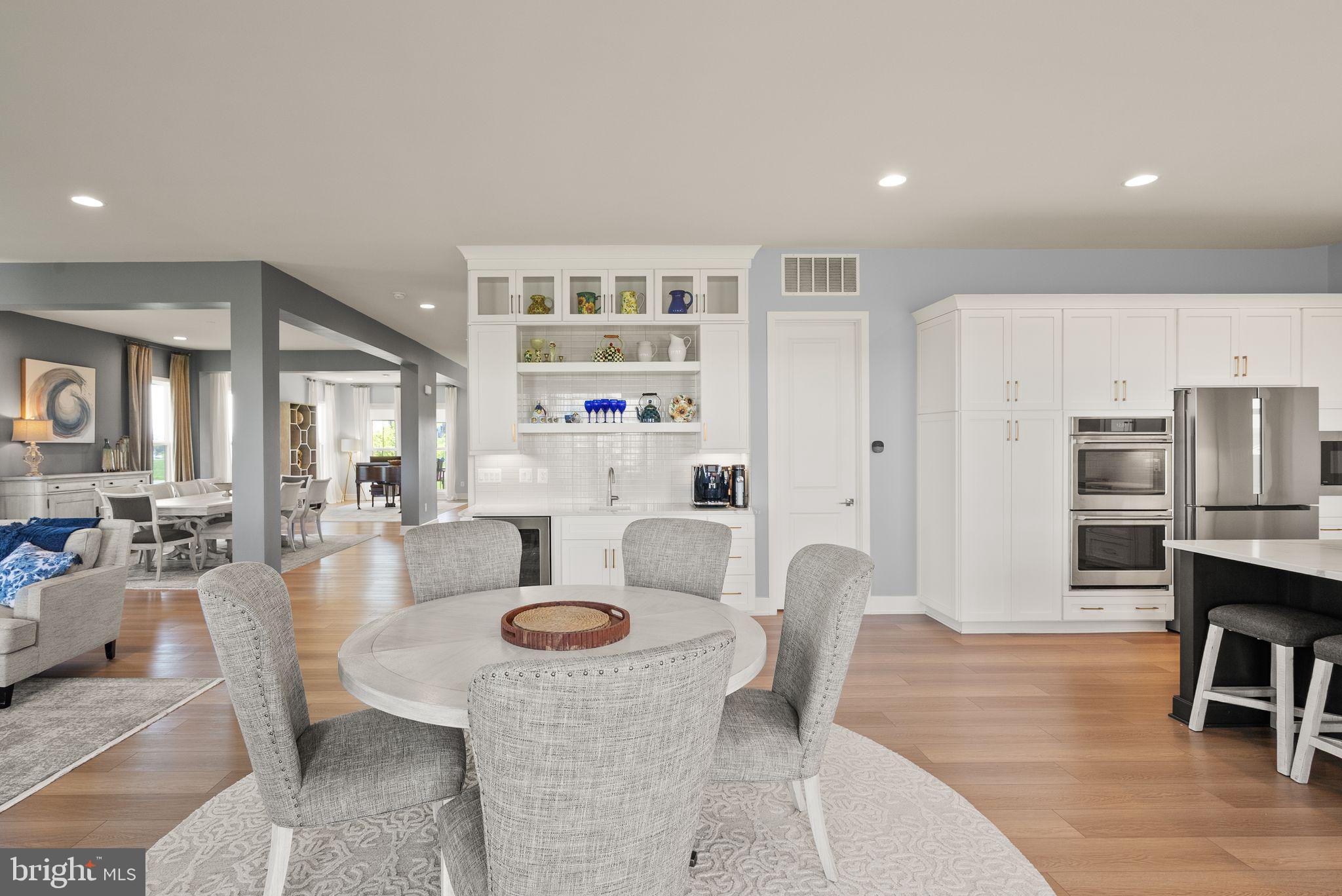 GLENMORE FARM - Residential