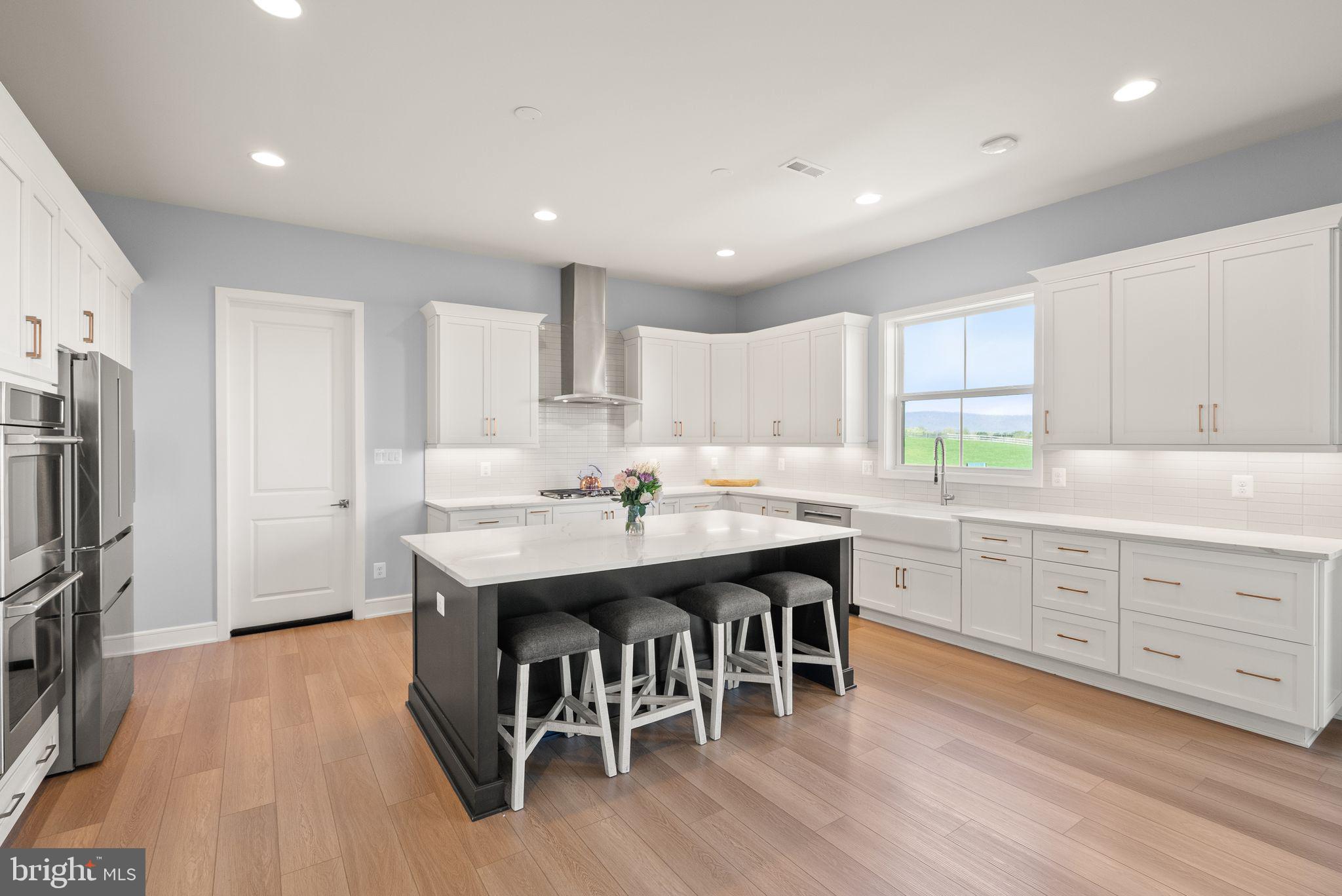 GLENMORE FARM - Residential