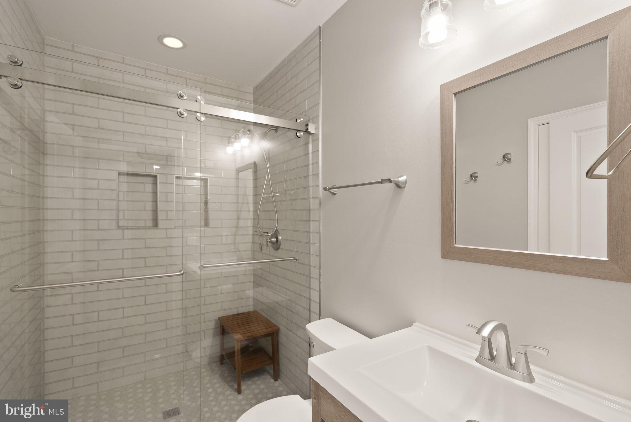 GLENMORE FARM - Residential