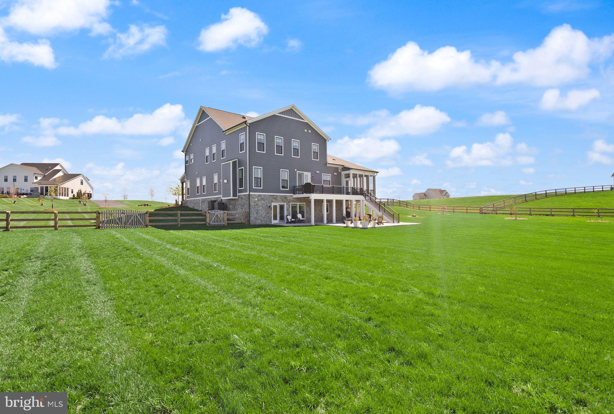 GLENMORE FARM - Residential