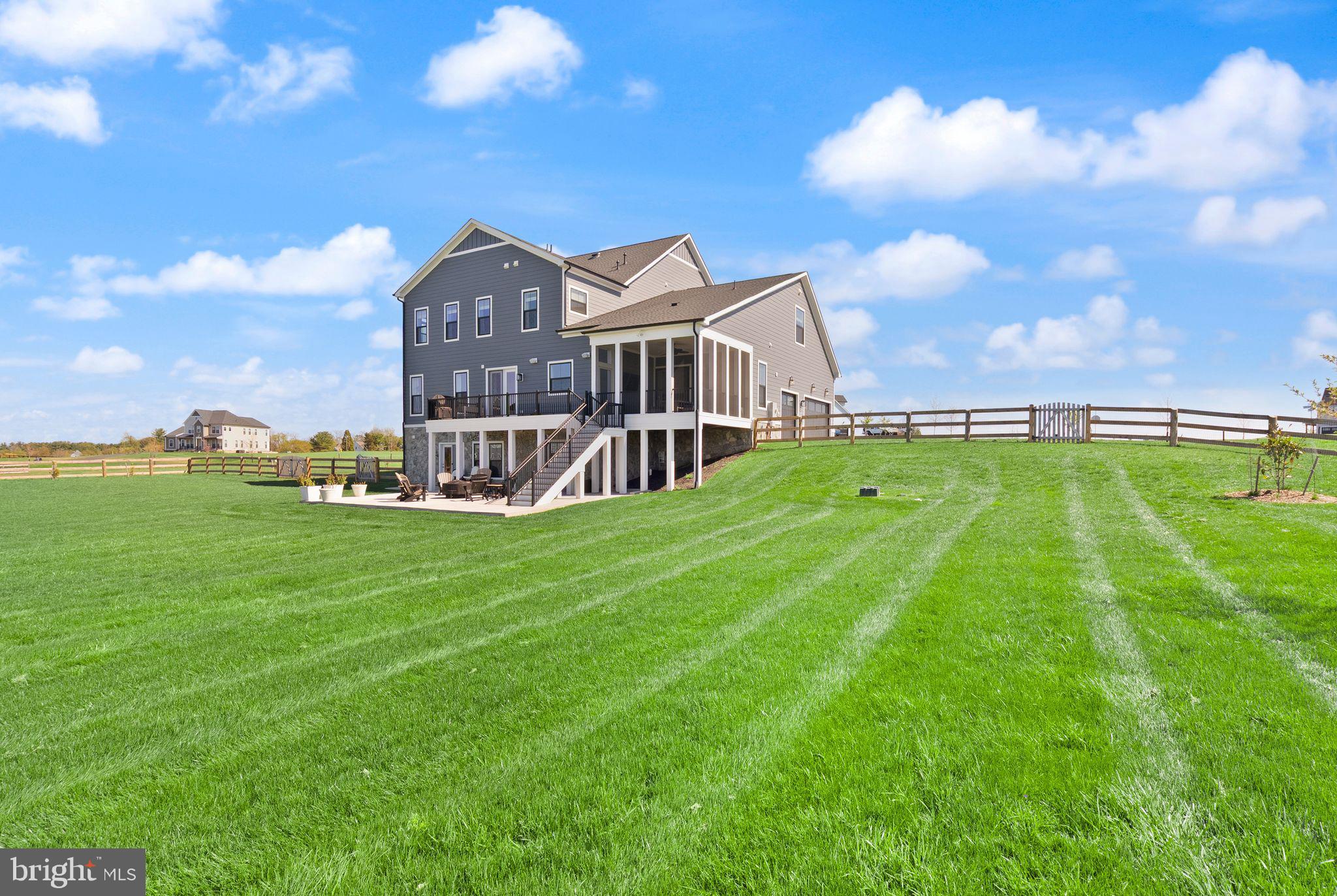 GLENMORE FARM - Residential