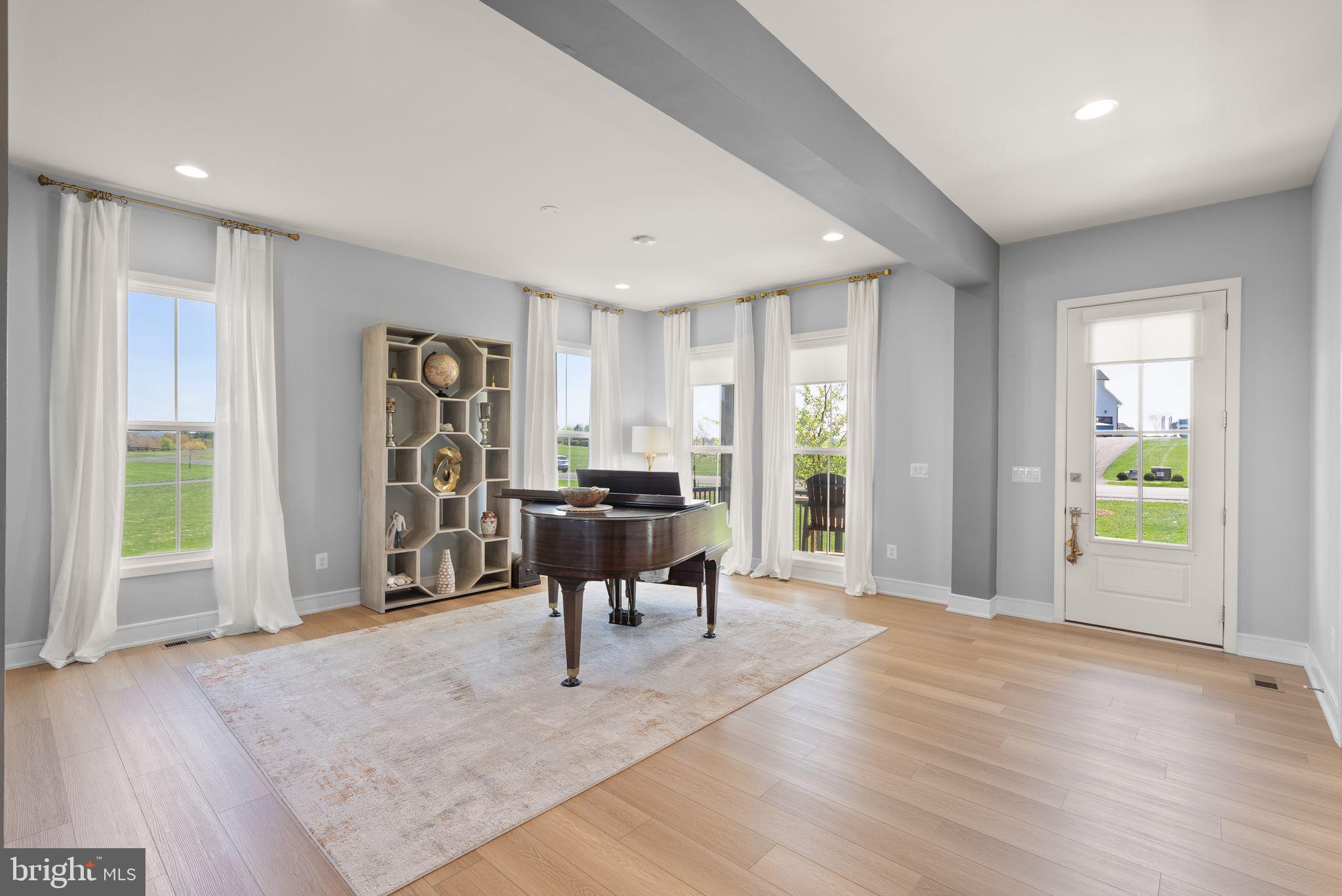 GLENMORE FARM - Residential