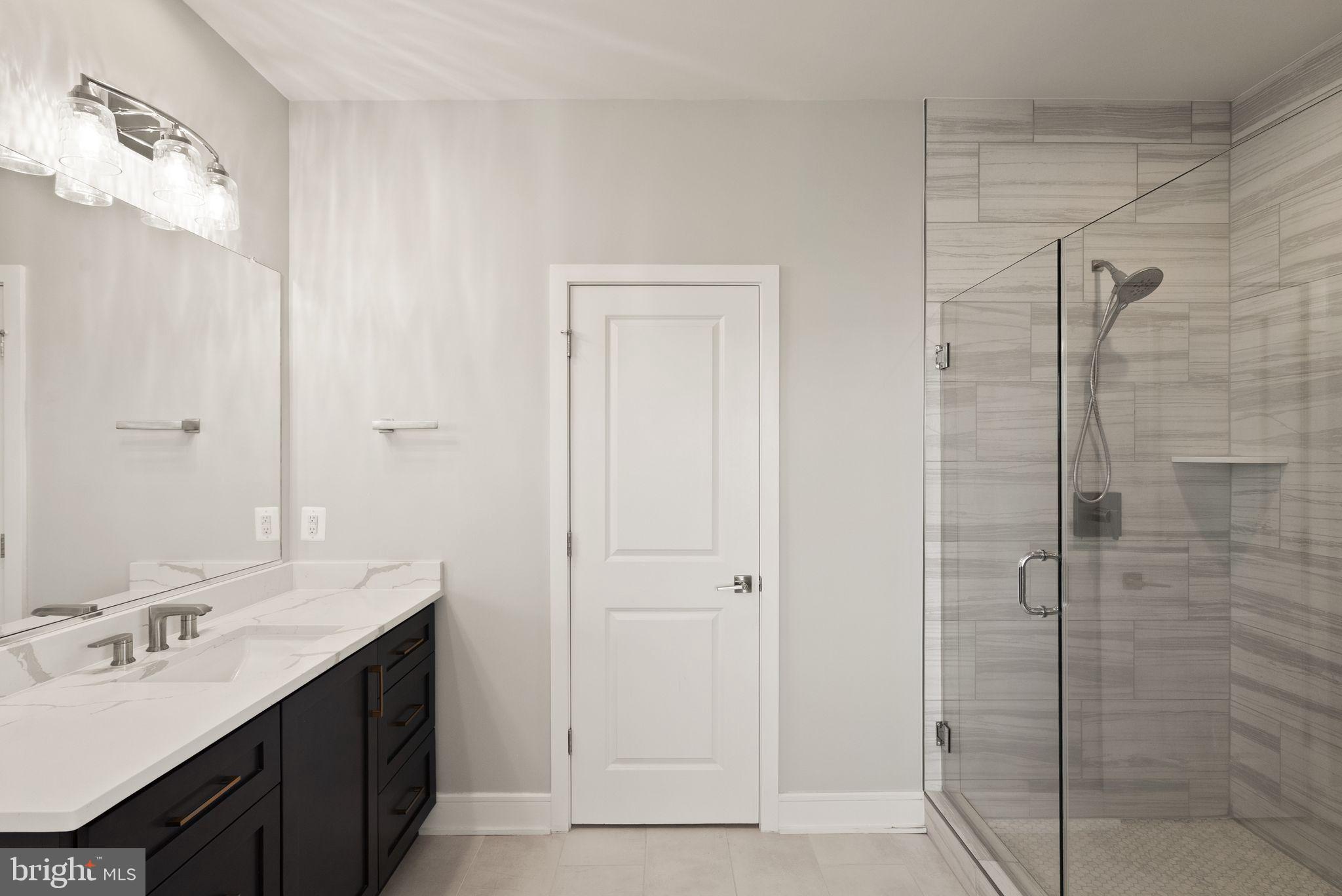 GLENMORE FARM - Residential