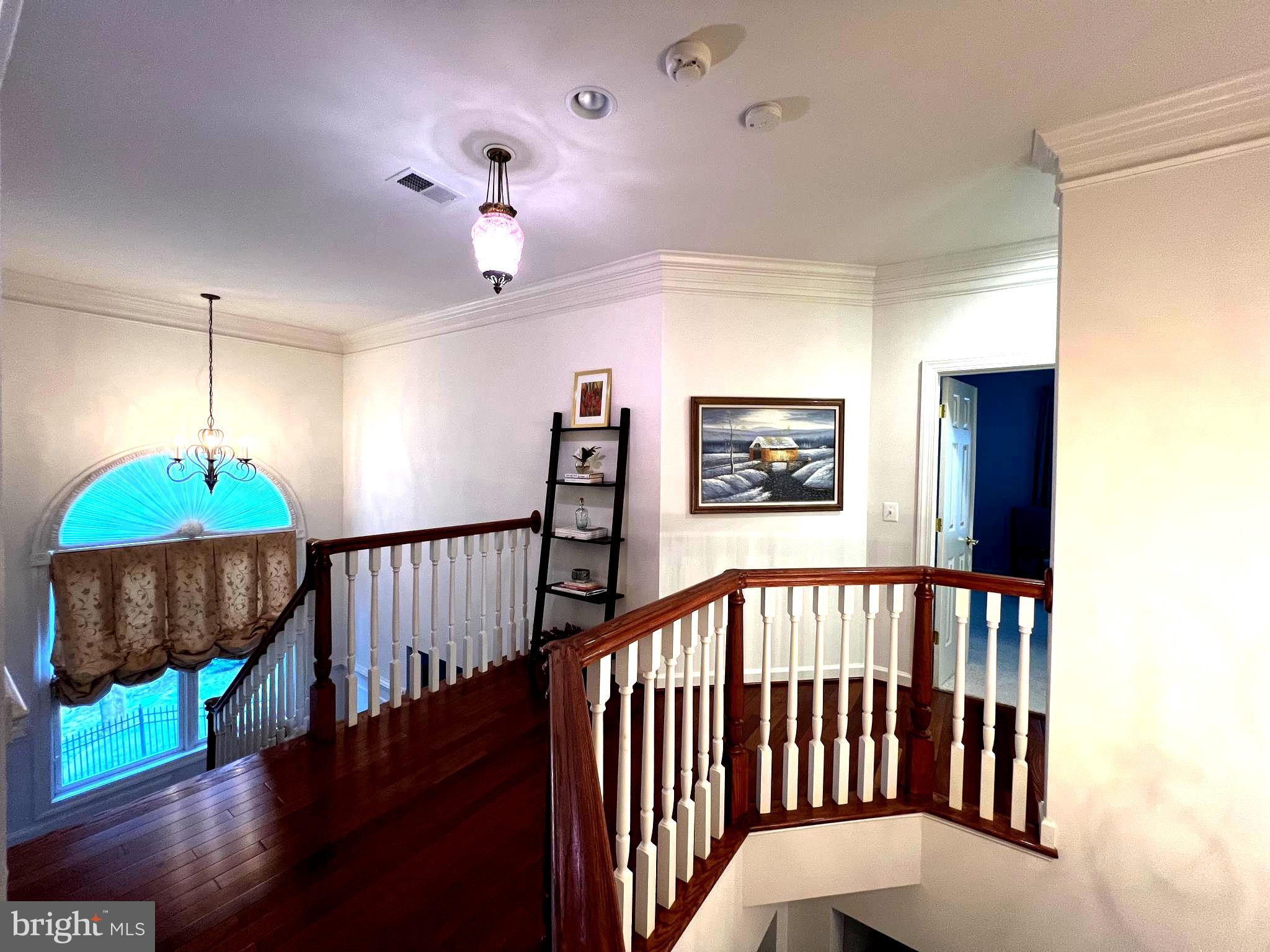 OAK POINTE - Residential