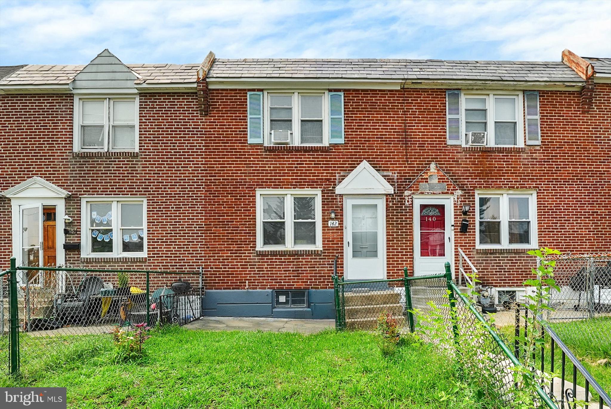 142 W 21ST STREET