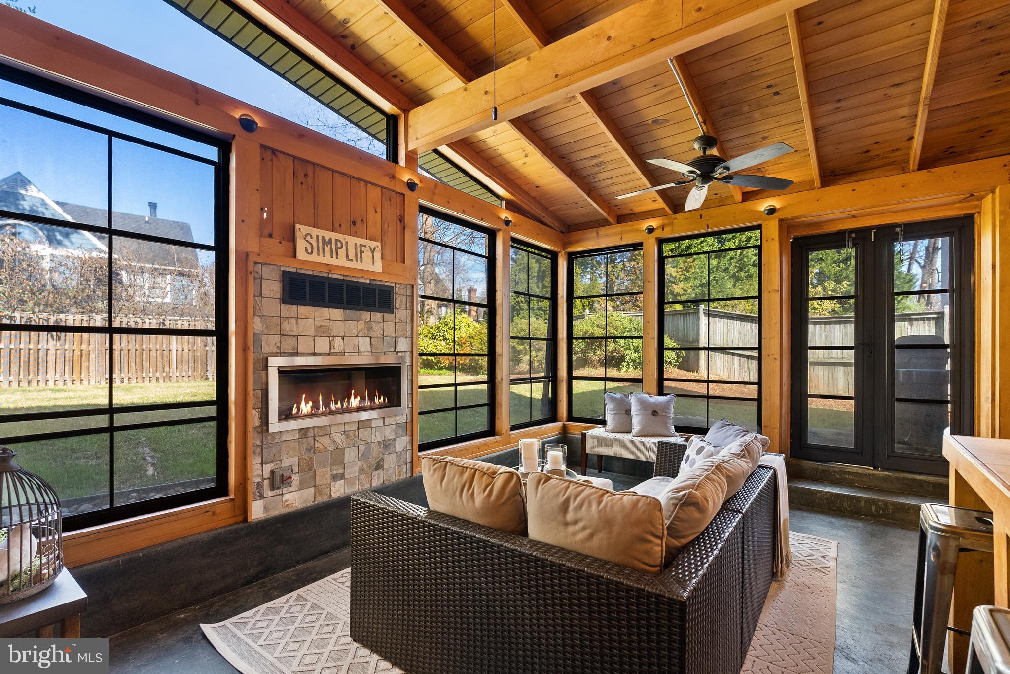 MERRIMACK PARK - Residential